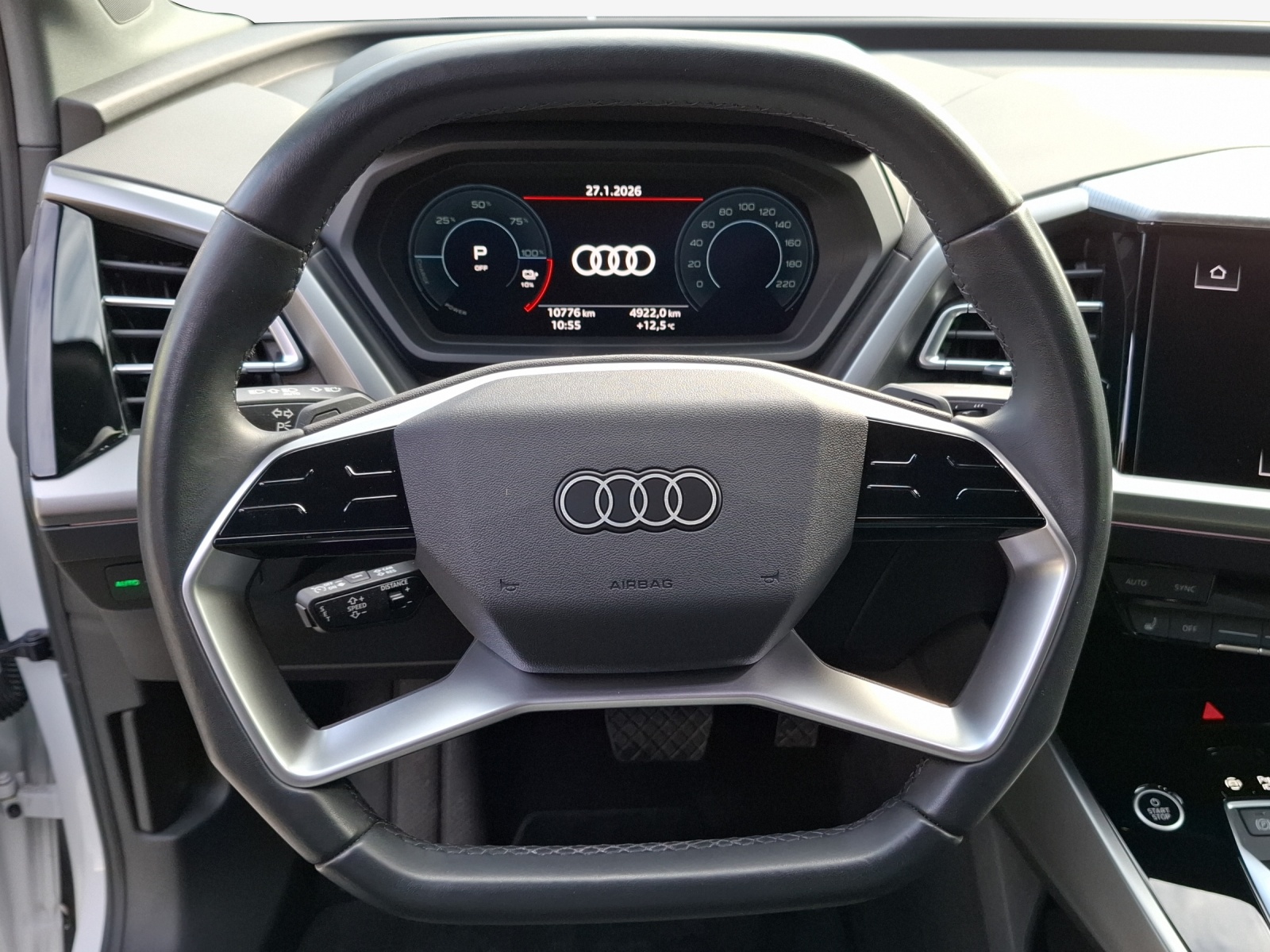AUDI Q4 e-tron 35-image-10