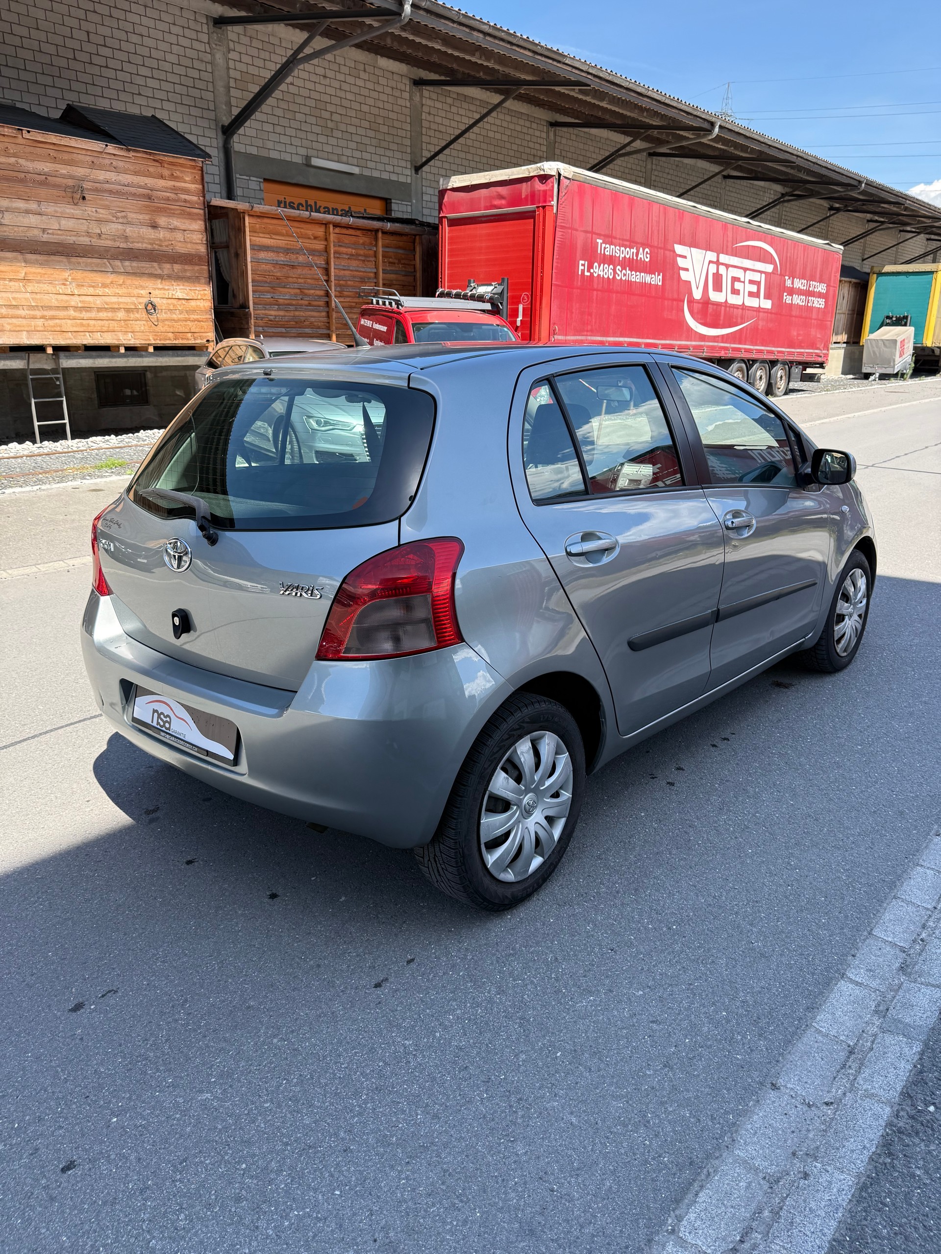 TOYOTA YARIS 1.3 AUTOMAT-image-4