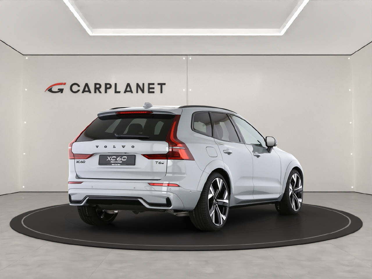 VOLVO XC60 2.0 T6 TE Black Edition eAWD-image-2