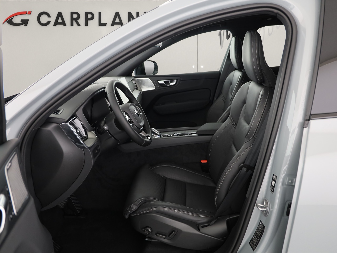 VOLVO XC60 2.0 T6 TE Black Edition eAWD-image-6