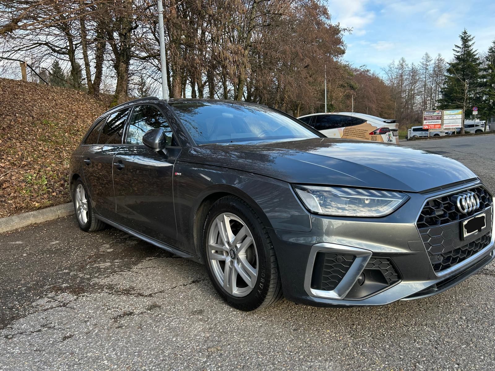 AUDI A4 Avant 45 TFSI advanced S-tronic quattro