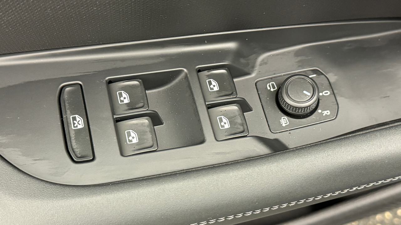 CUPRA Terramar 1.5 eHybrid DSG VZ-image-8