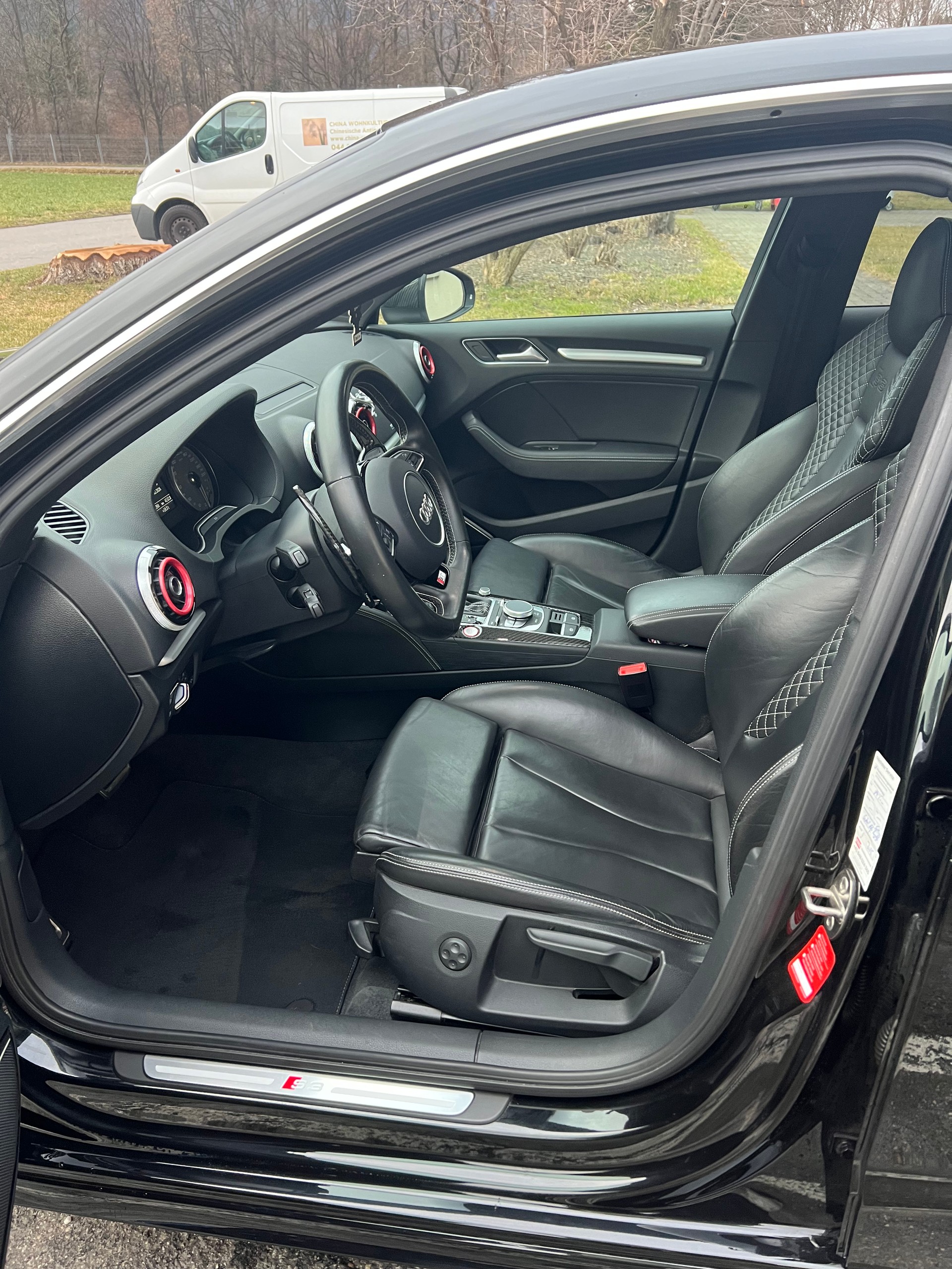 AUDI ABT S3 Sportback 2.0 TFSI quattro S-tronic-image-8