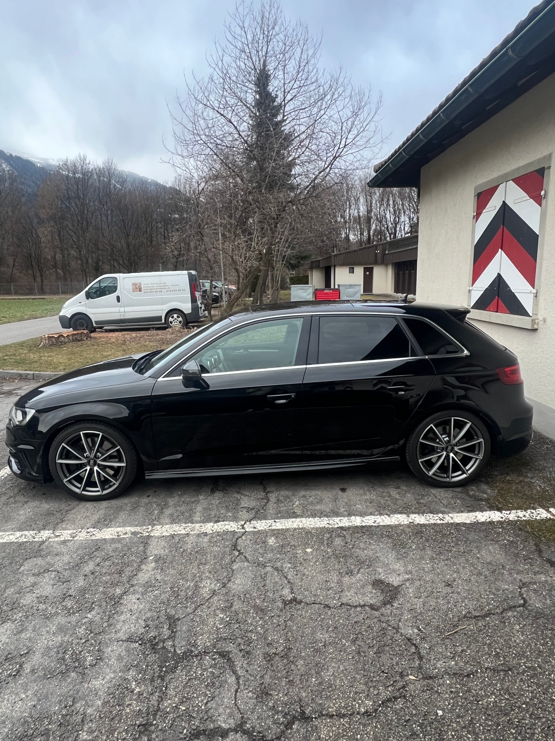 AUDI ABT S3 Sportback 2.0 TFSI quattro S-tronic-image-2