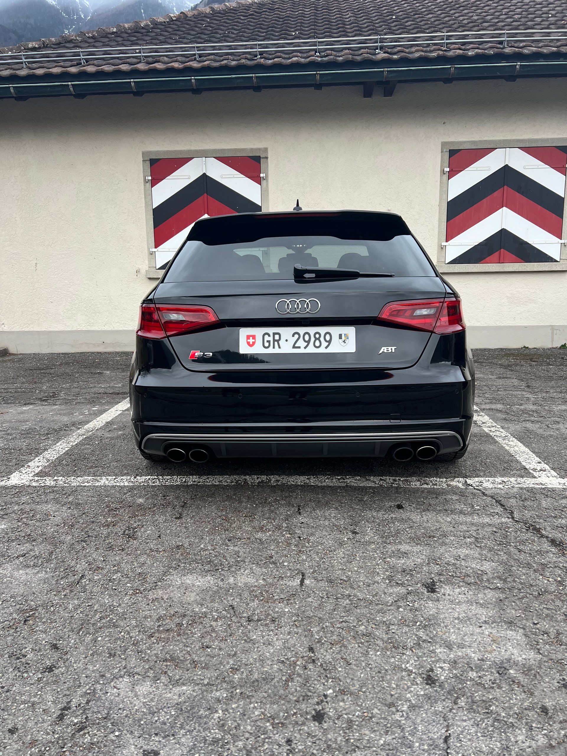 AUDI ABT S3 Sportback 2.0 TFSI quattro S-tronic-image-11