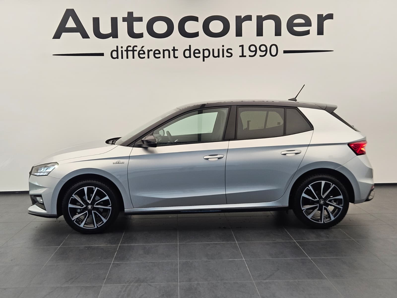 SKODA Fabia 1.0 TSI Monte Carlo DSG-showroom-element-1
