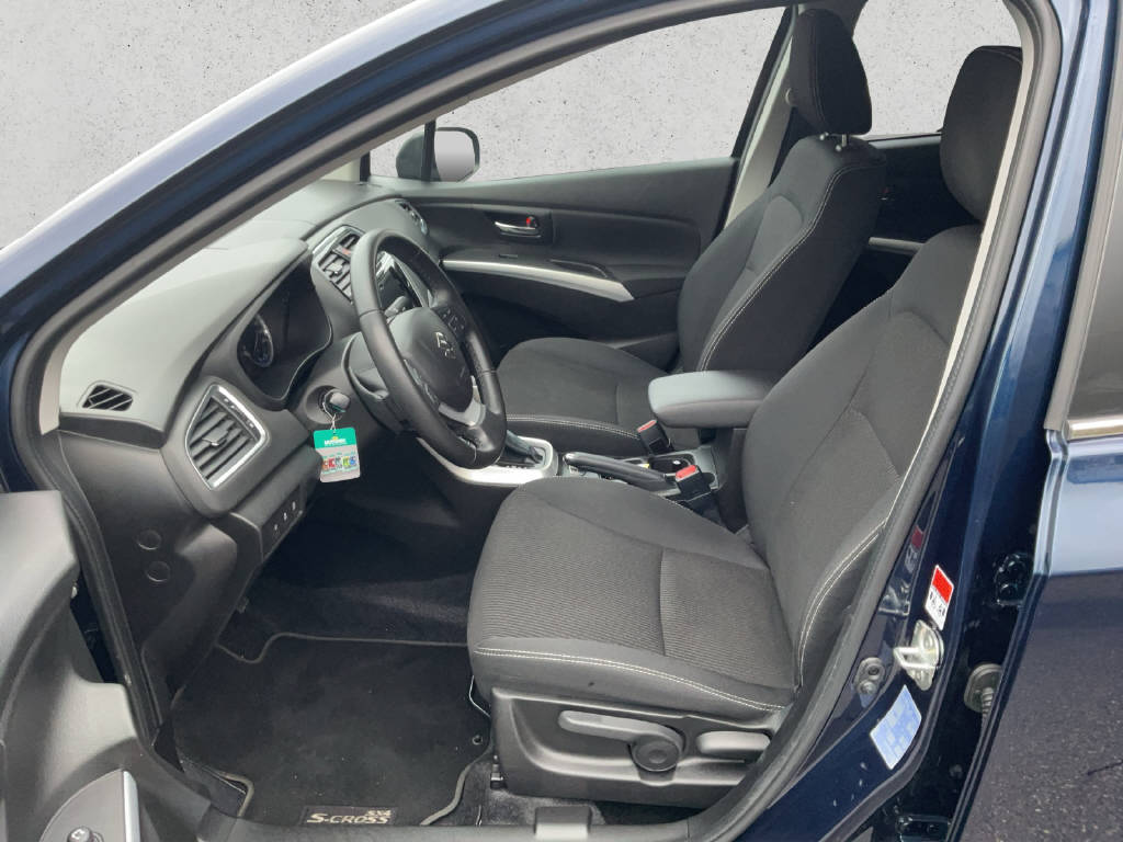 SUZUKI SX4 S-Cross 1.4 T Compact+ 4x4-image-8