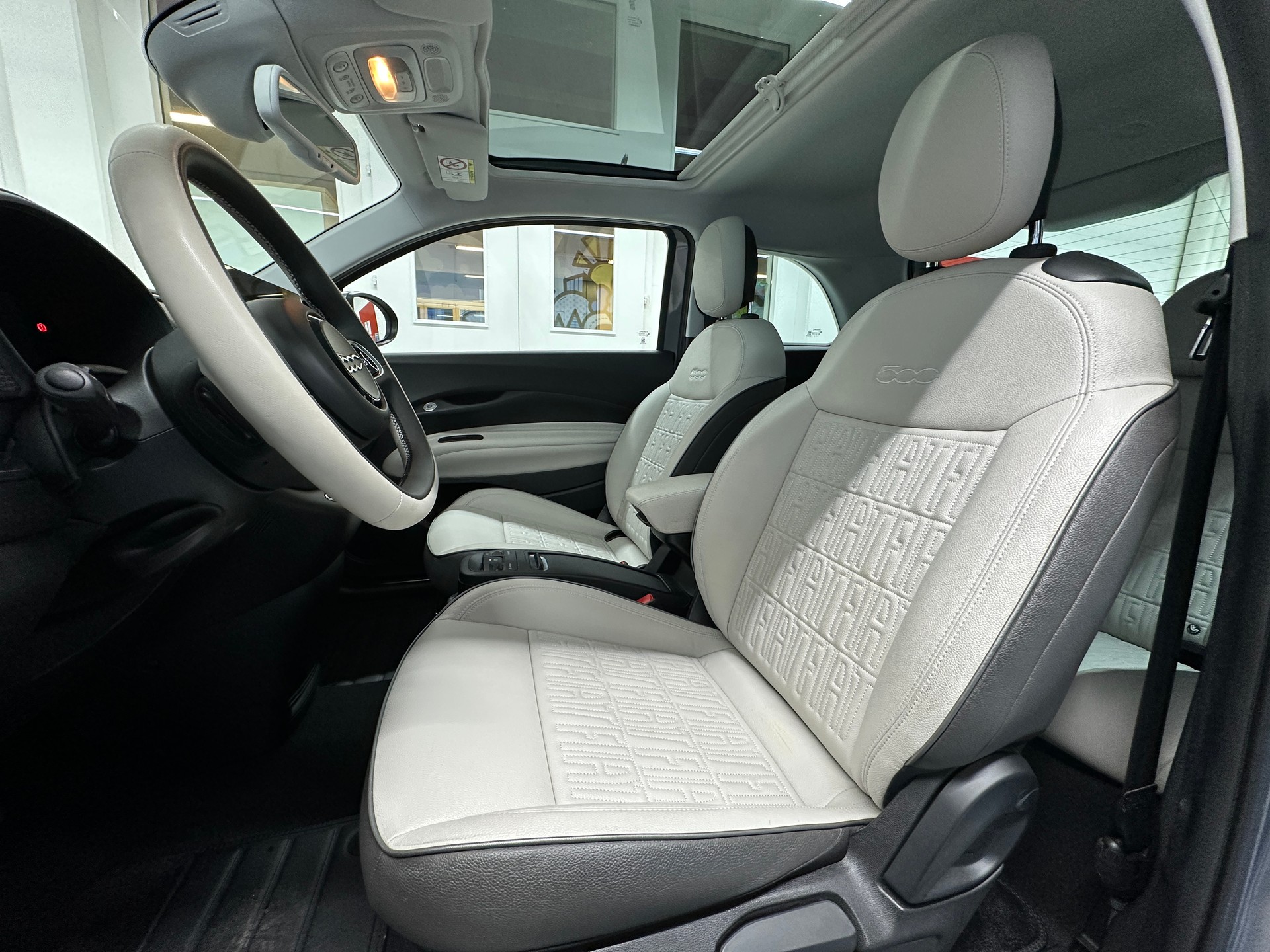 FIAT 500 electric 87 kW La Prima-image-7