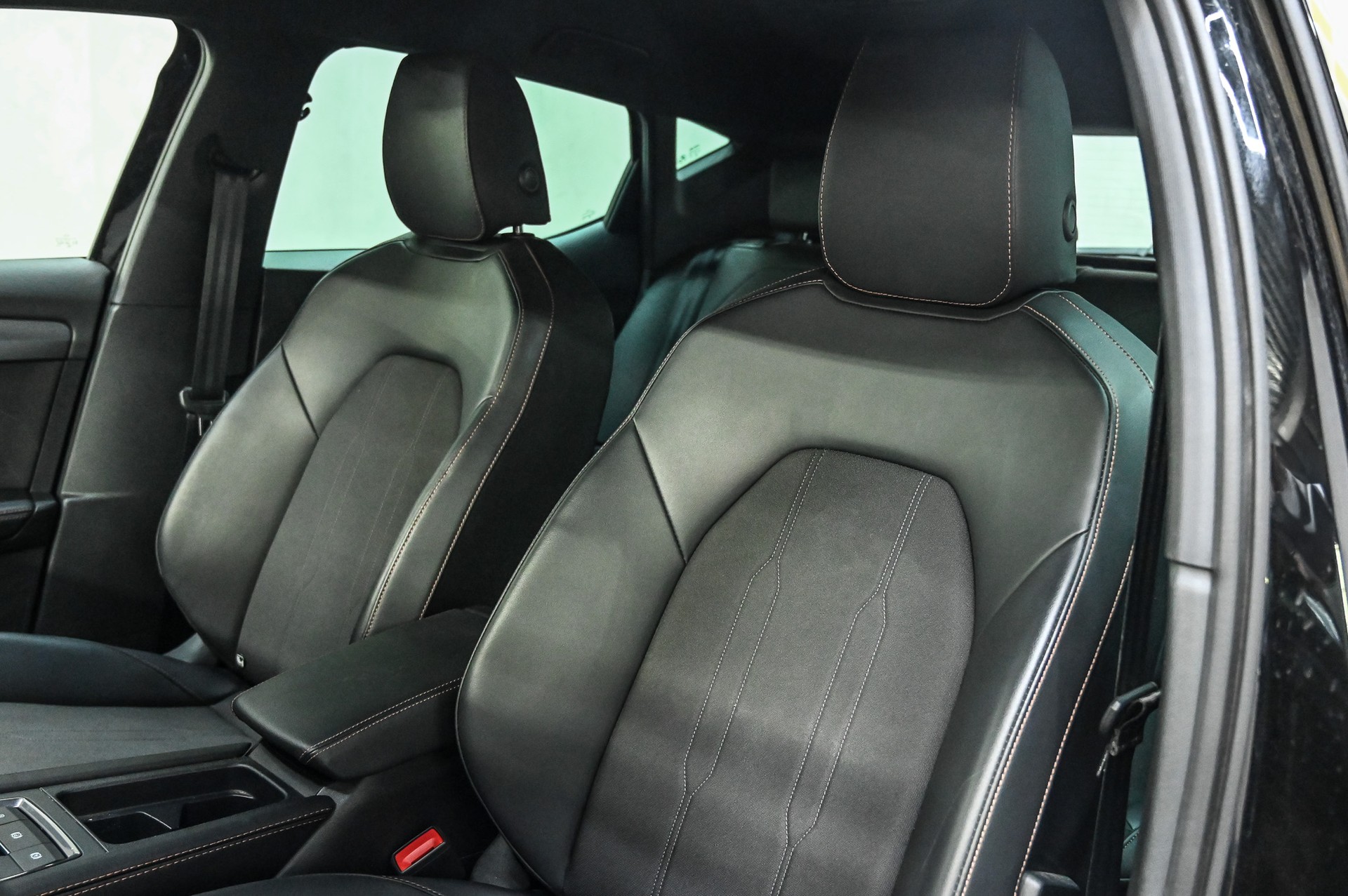 CUPRA Leon 2.0 TDI DSG-image-21