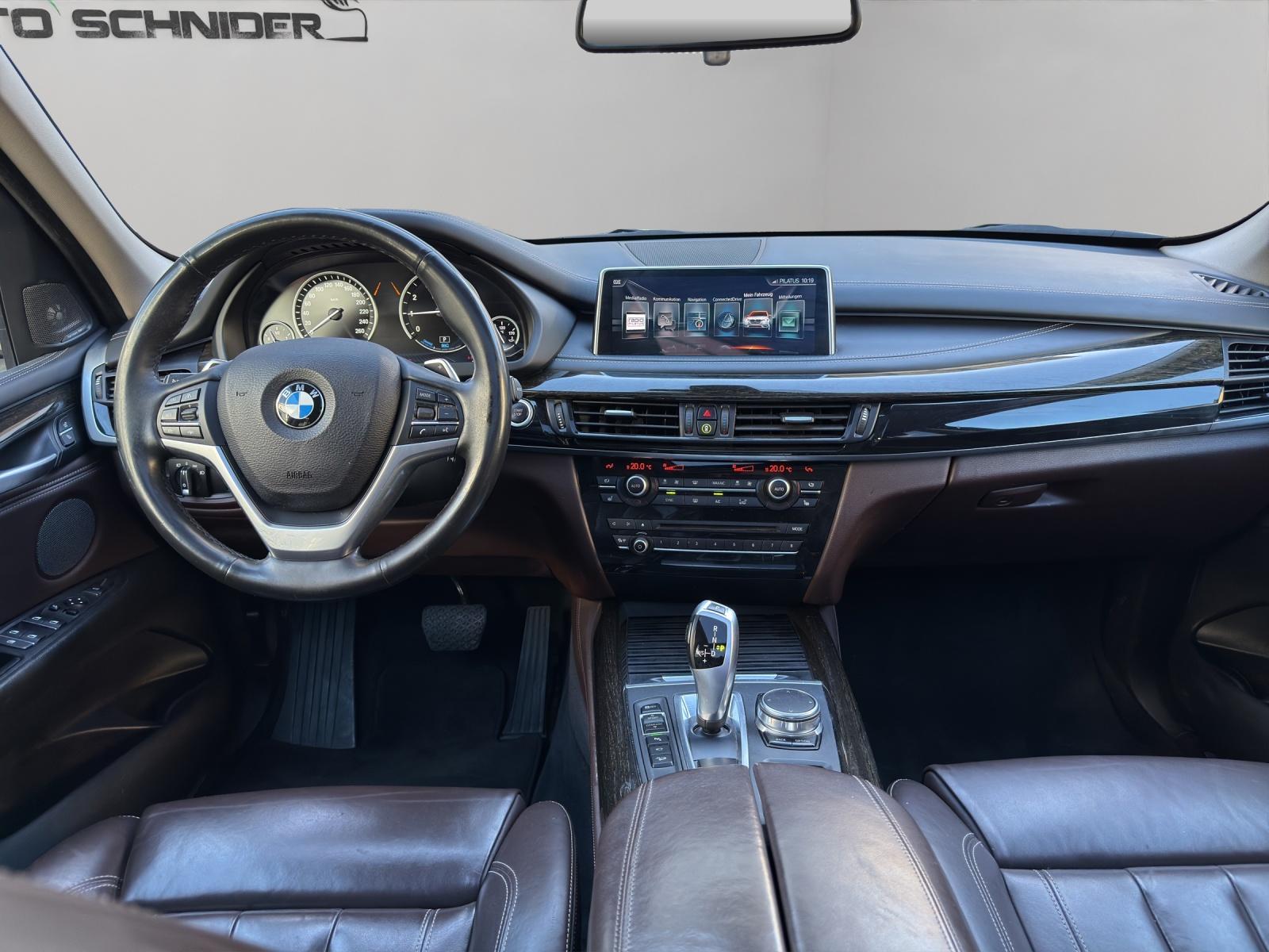 BMW X5 40e xDrive paddles-image-9