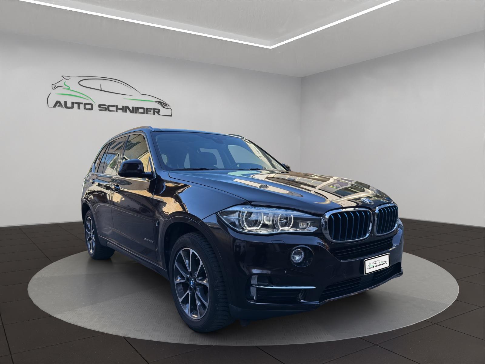 BMW X5 40e xDrive paddles-image-3
