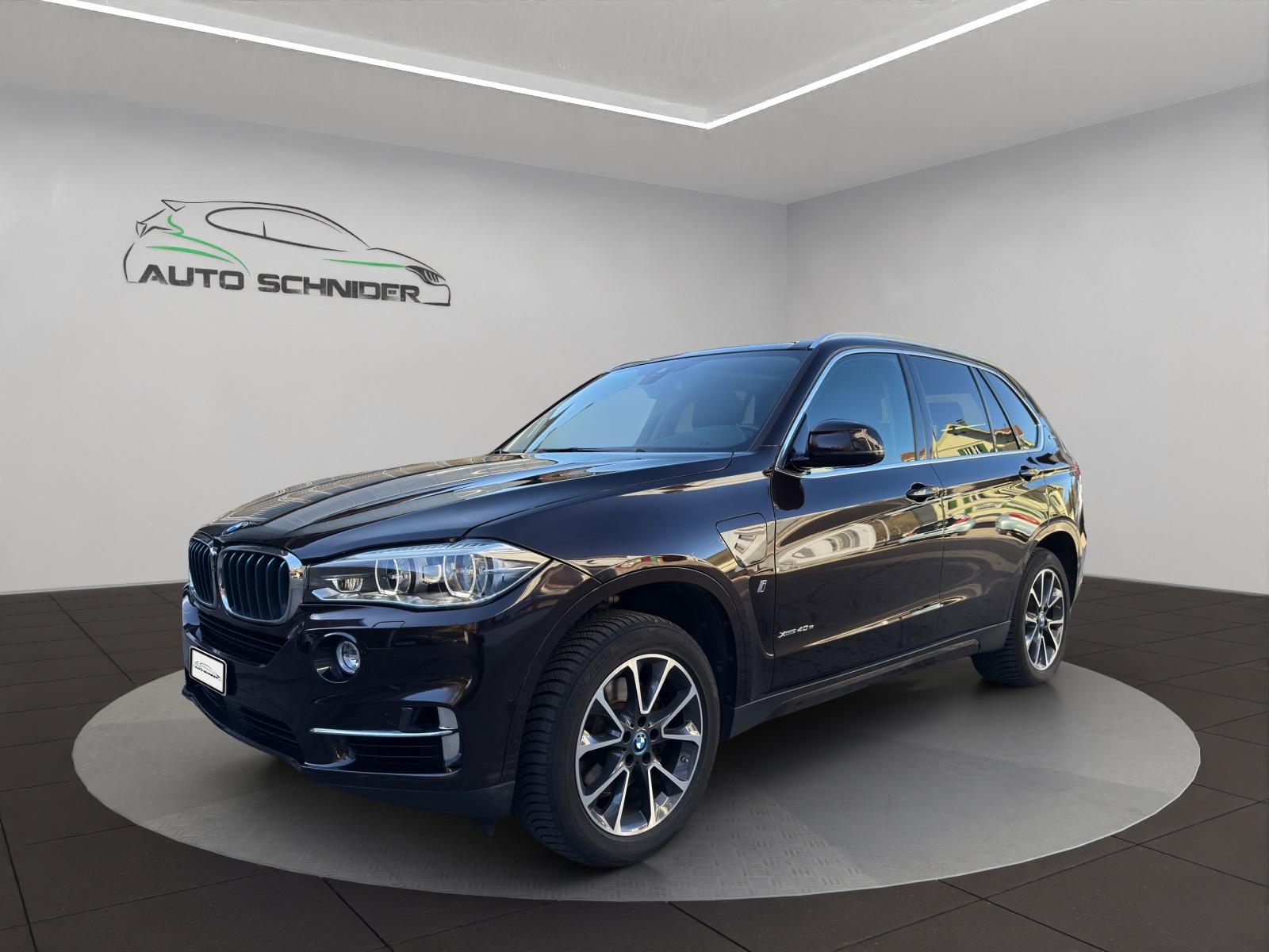 BMW X5 40e xDrive paddles-image-0