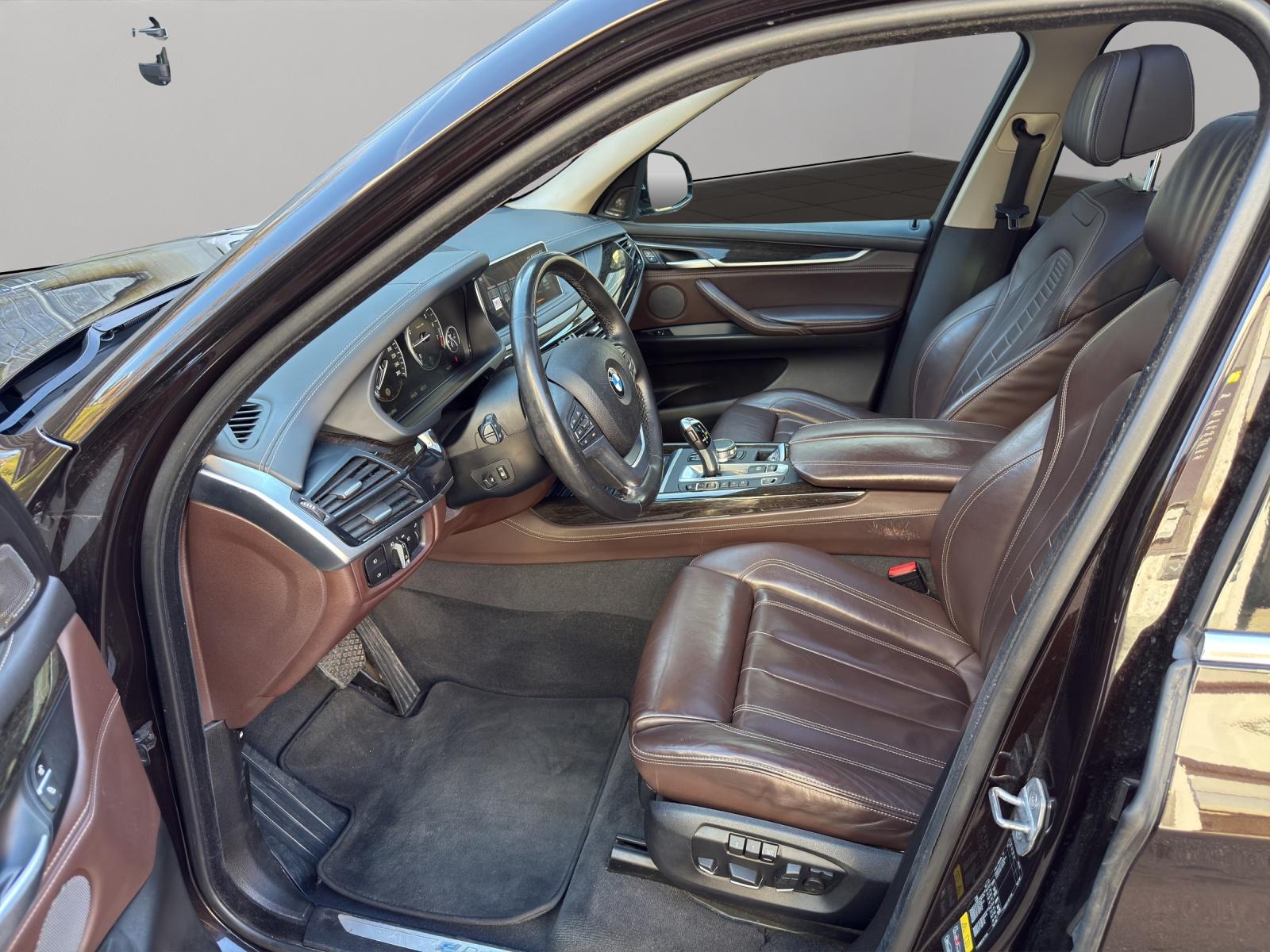 BMW X5 40e xDrive paddles-image-4