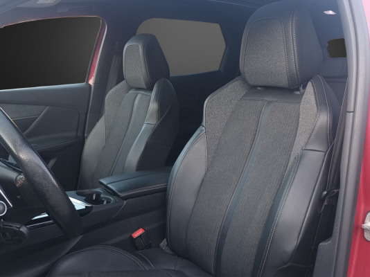 PEUGEOT 3008 1.6 THP GT Line-image-6