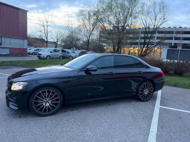 MERCEDES-BENZ MERCEDES-BENZ E 400 d 4Matic AMG Line 9G-Tronic-image-3
