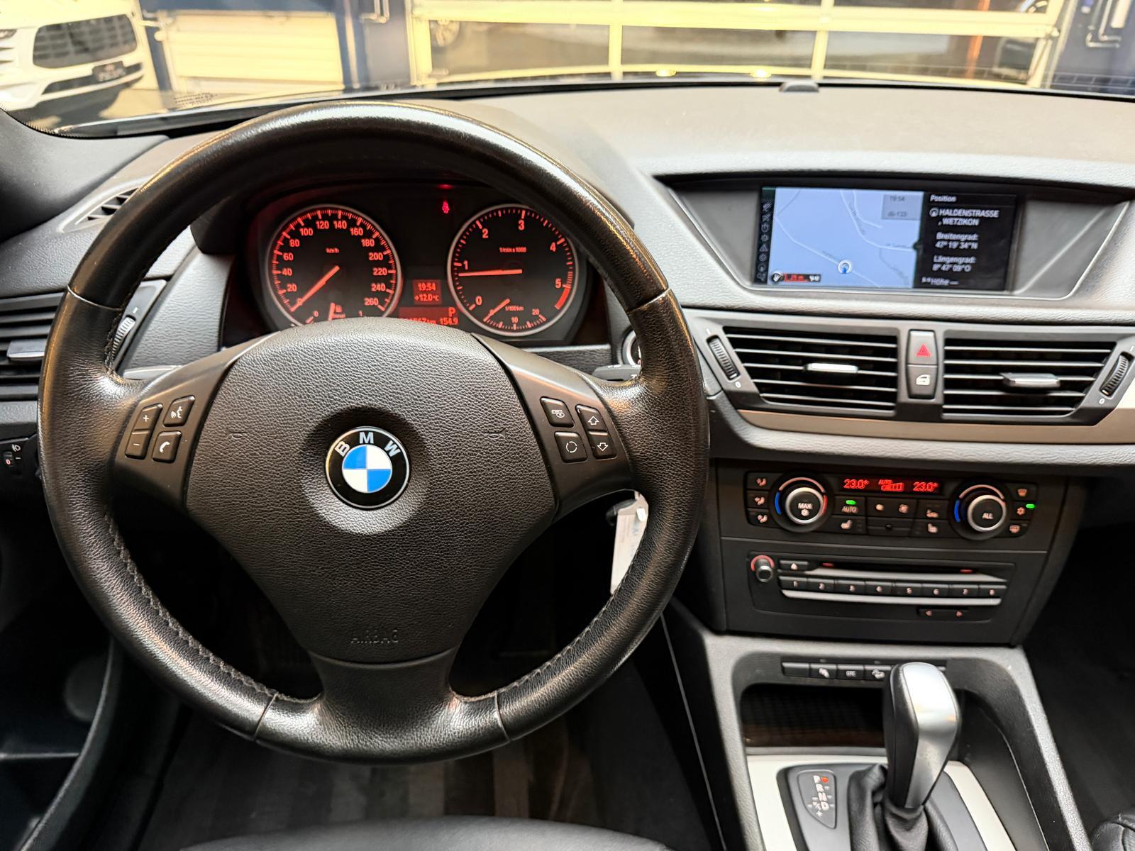 BMW X1 20d xDrive-image-13
