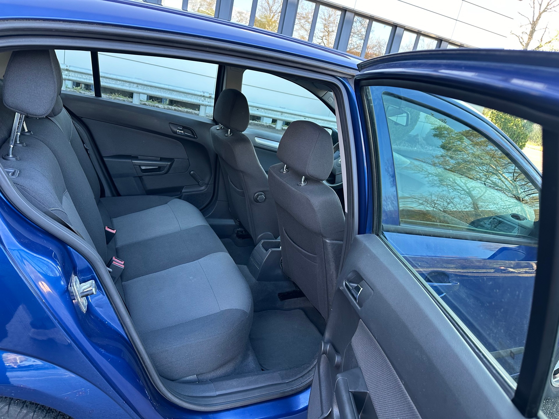 OPEL Astra 1.8i 16V-image-9