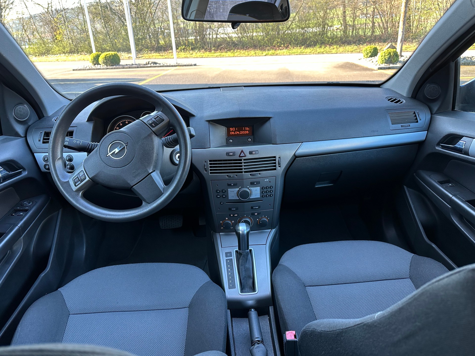 OPEL Astra 1.8i 16V-image-11