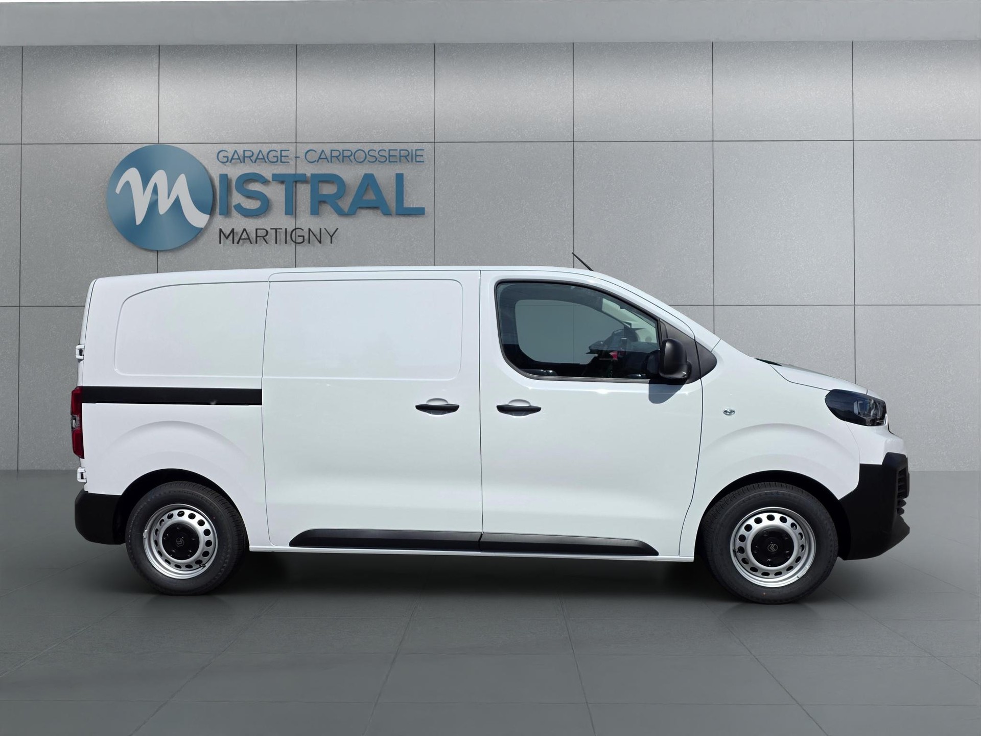 CITROEN Jumpy Kaw. M 1.5 BlueHDi 120 First S/S-image-5