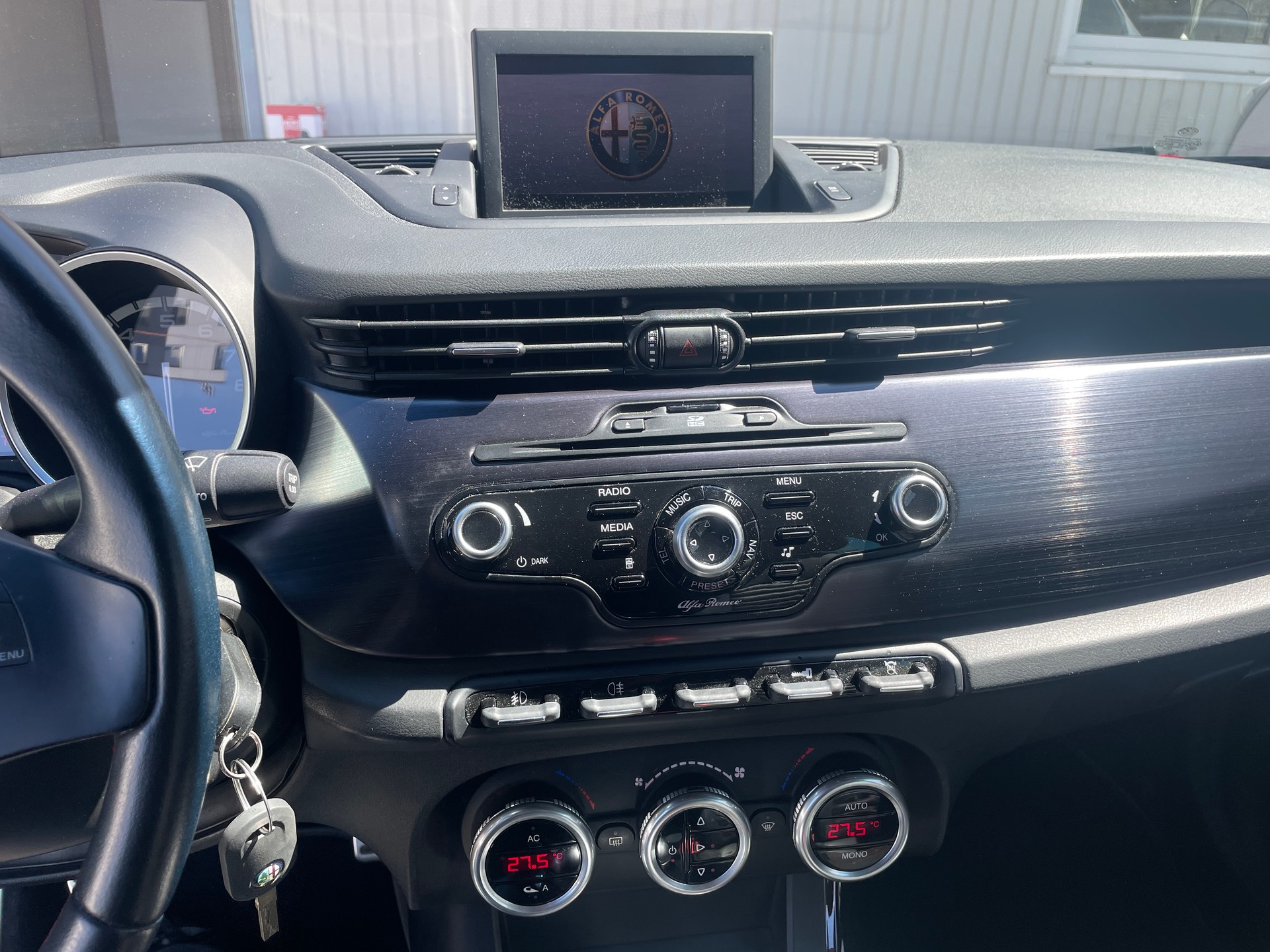 ALFA ROMEO Giulietta 1750 TBi Quadrifoglio Verde-image-5