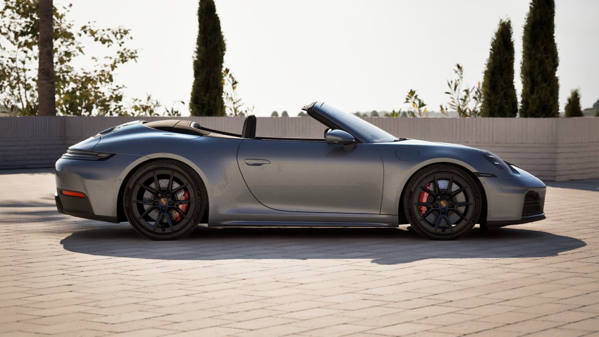 PORSCHE 911 Carrera S Cabriolet-image-5