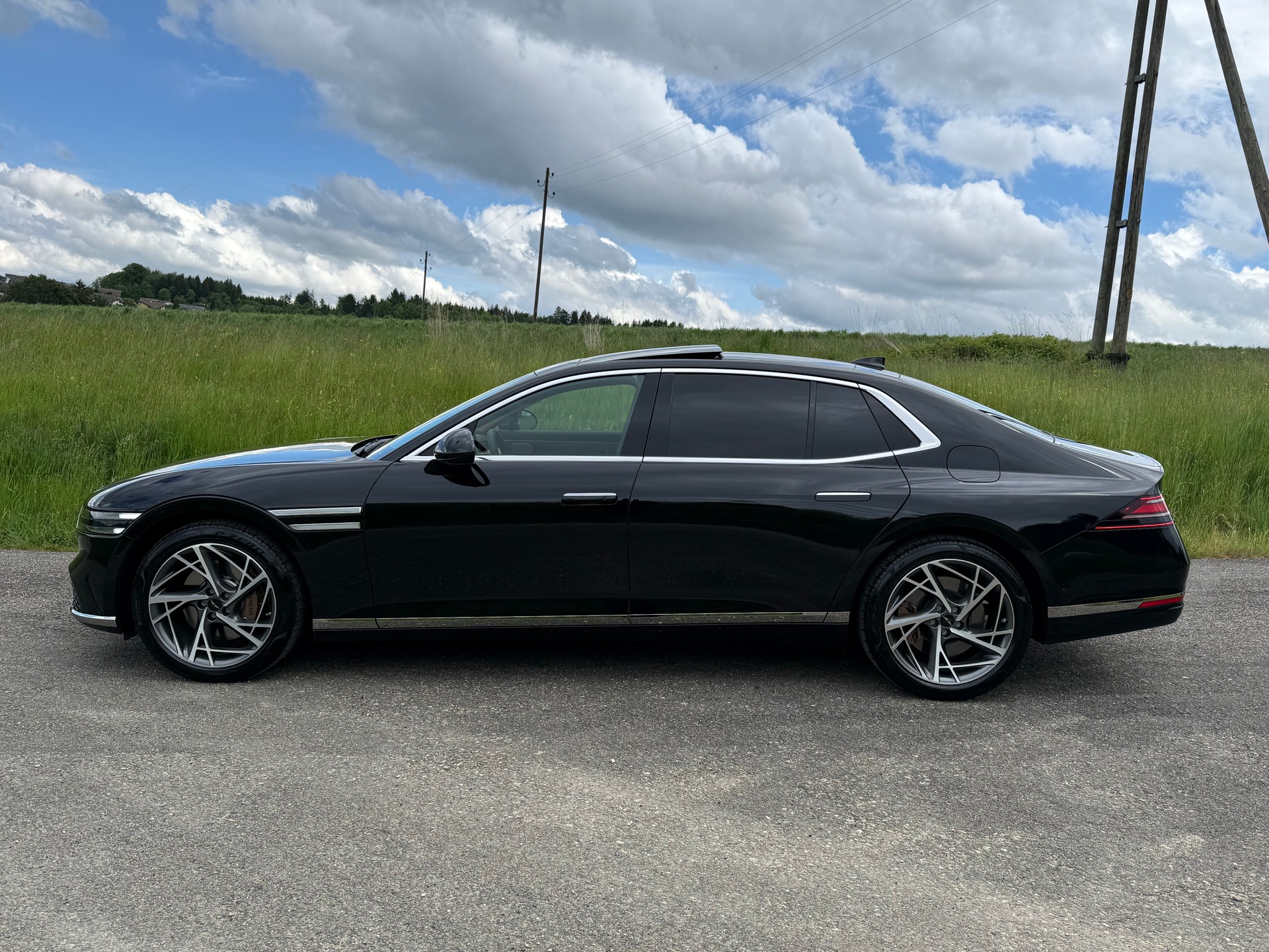 GENESIS G90 3.5T Luxury AWD ★ Neuwertiges Fahrzeug ★-showroom-element-2