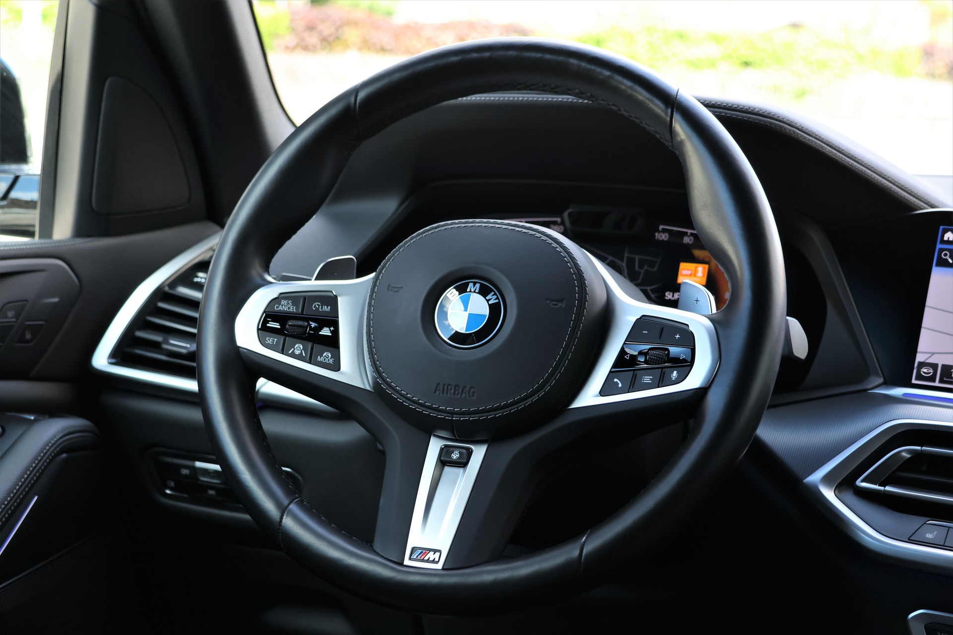 BMW X5 xDrive 48V 30d M Sport Steptronic (CH) + 3.5T AHK-image-13
