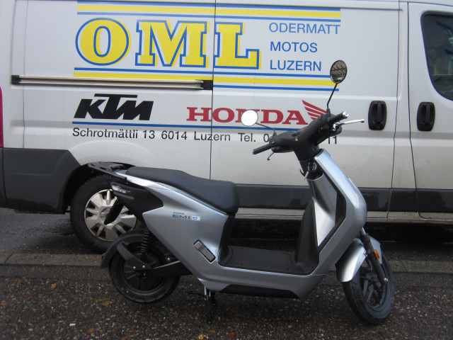 HONDA EM1-E