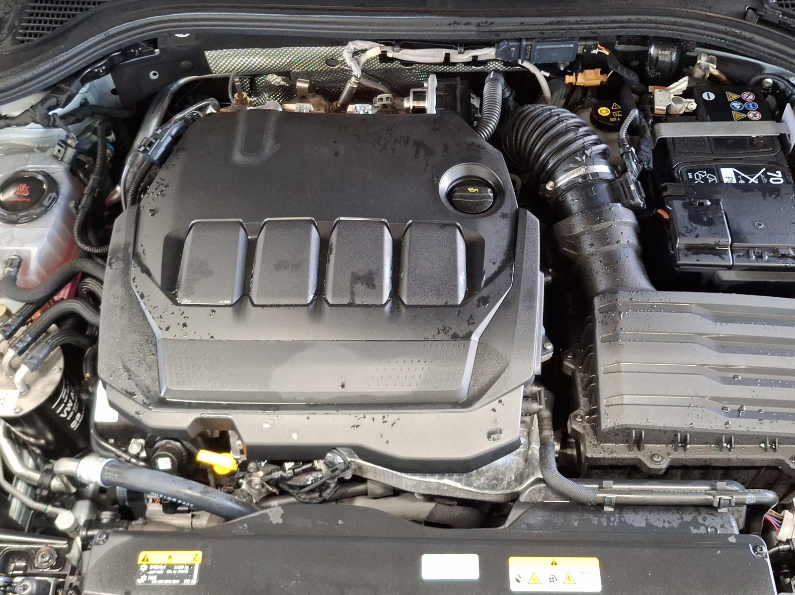 VW Passat Variant 2.0 TDI evo Business DSG-image-15