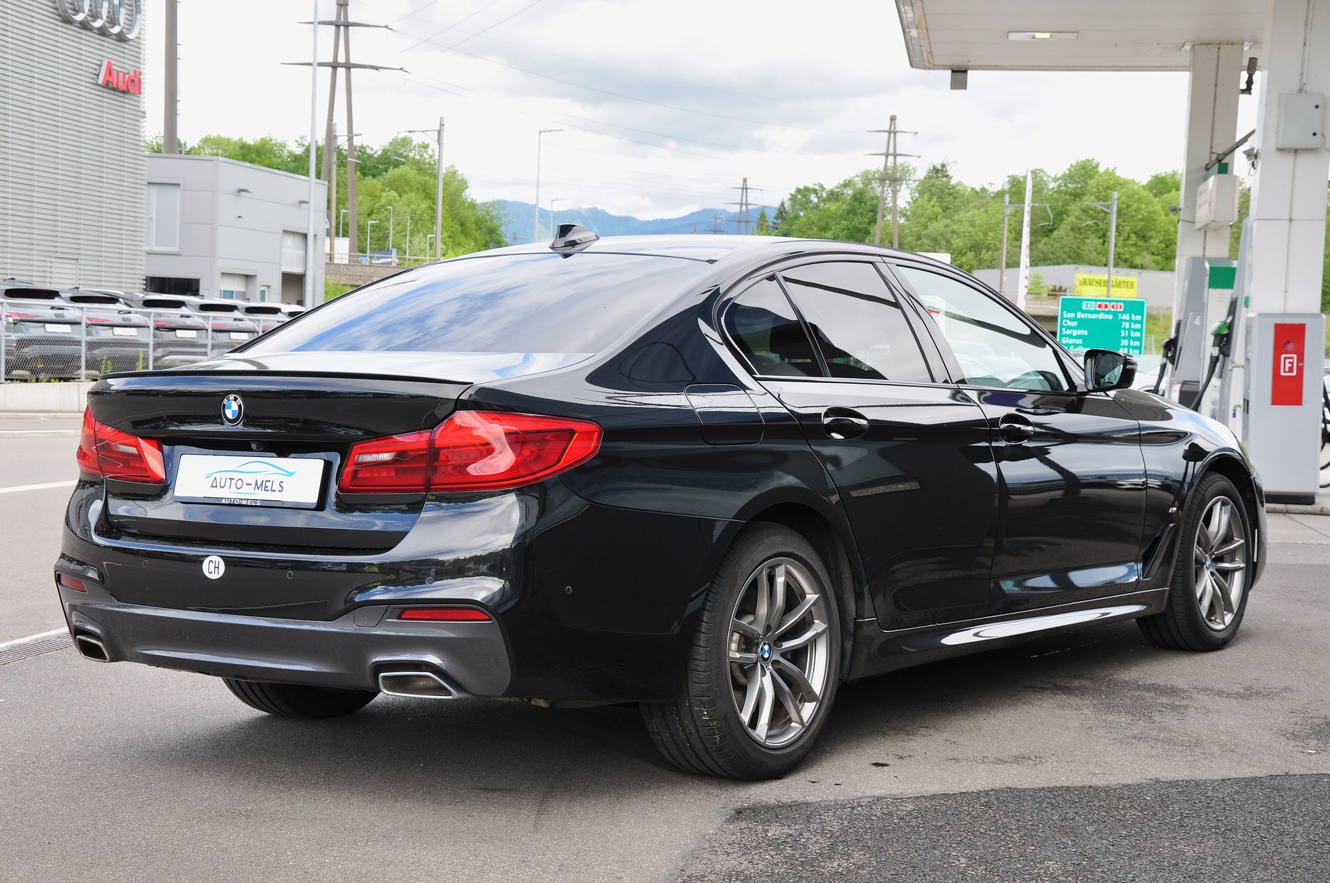 BMW 530e xDrive Steptronic-image-7