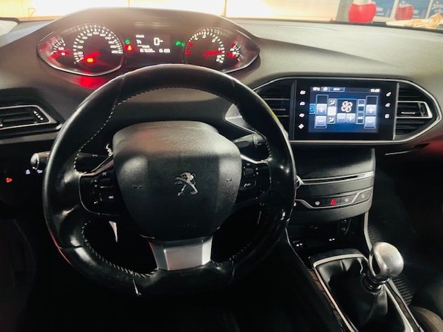 PEUGEOT 308 SW 1.6 BlueHDI Business-image-10