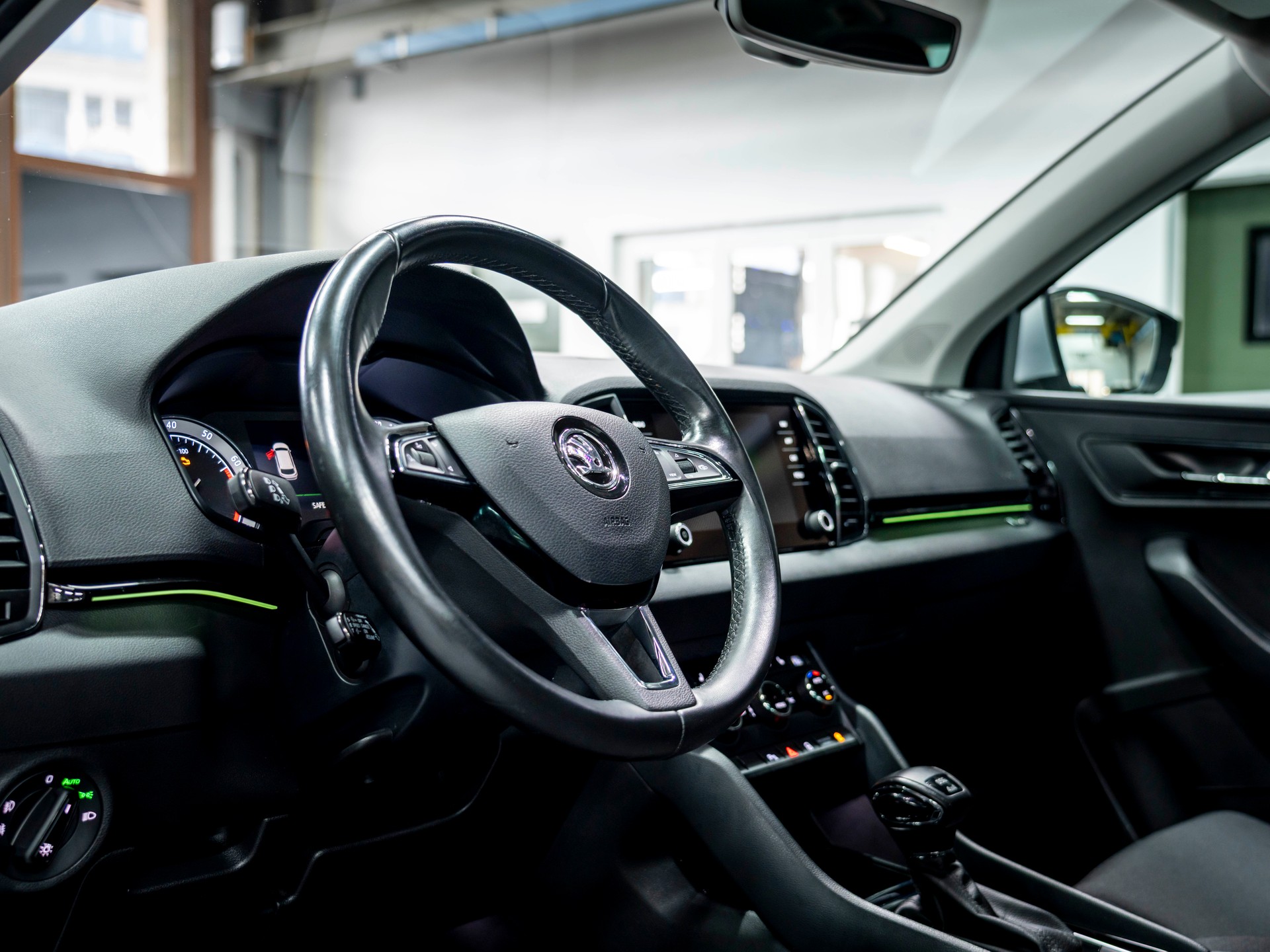SKODA Karoq 1.5 TSI ACT Scout 4x4 DSG-image-19