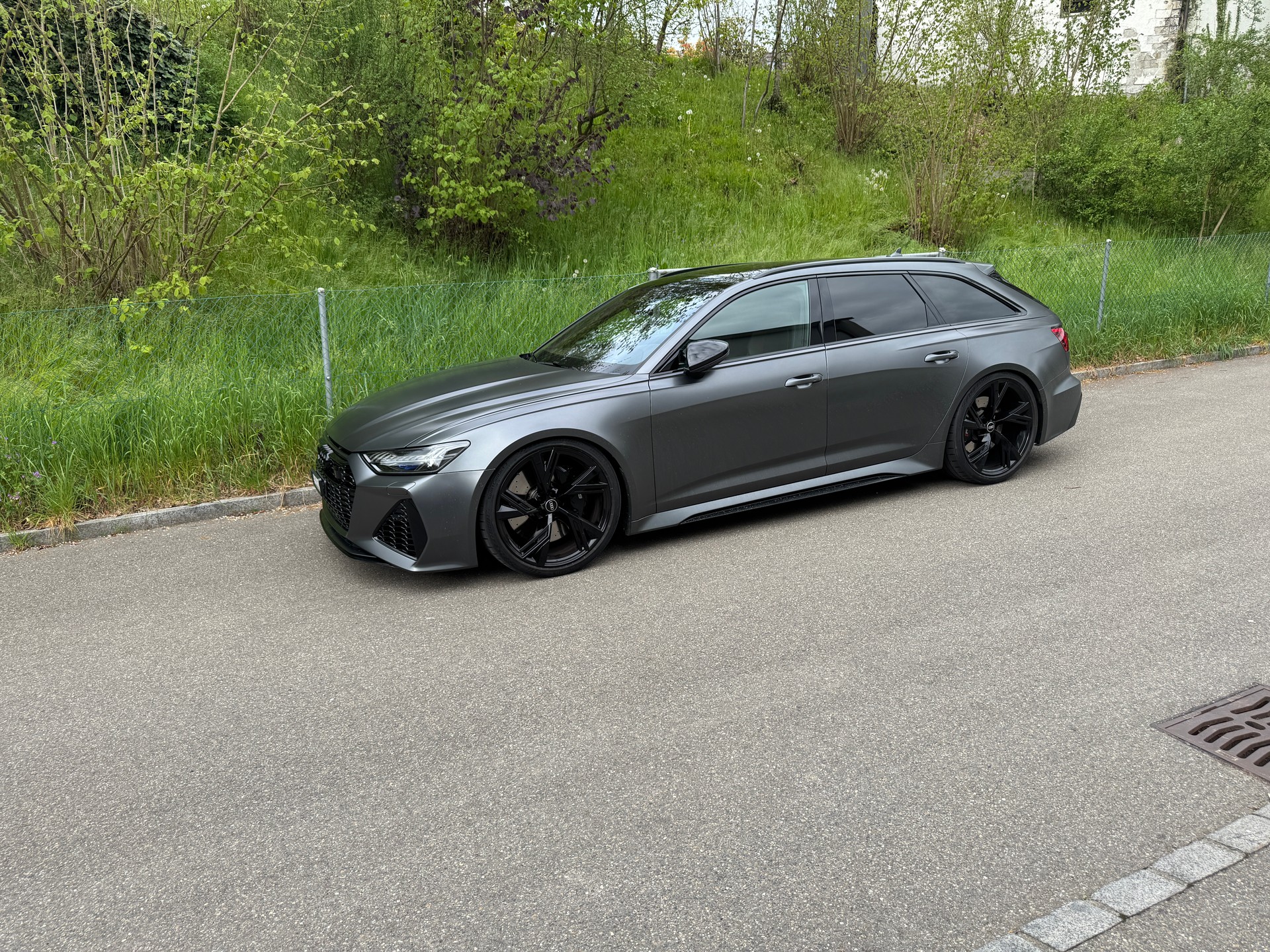 AUDI 4.0 V8 TFSI quattro T-Tronic-image-6