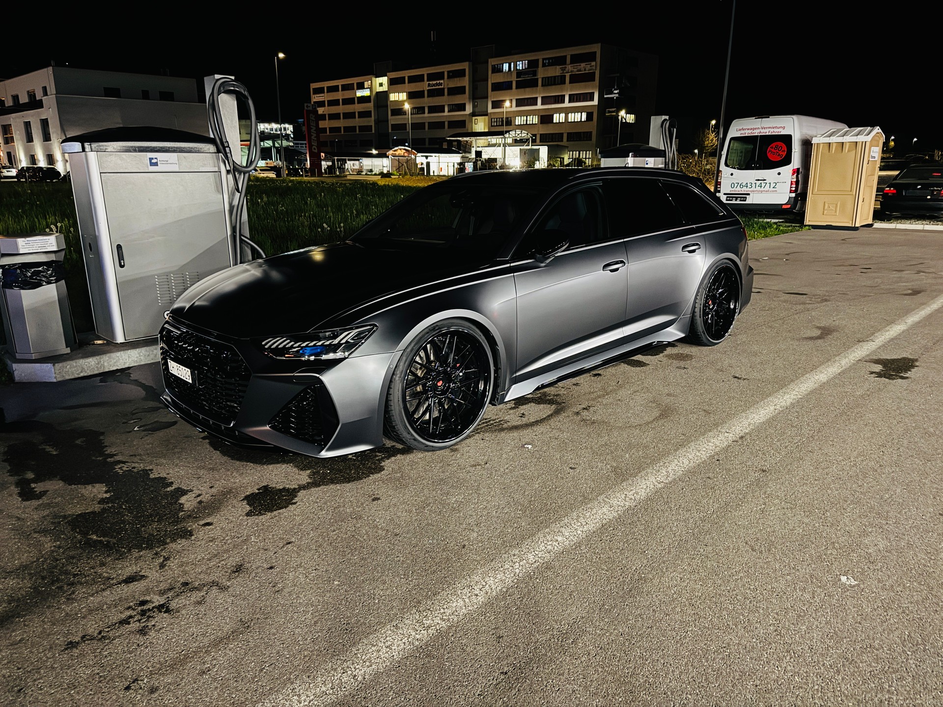 AUDI 4.0 V8 TFSI quattro T-Tronic-image-0