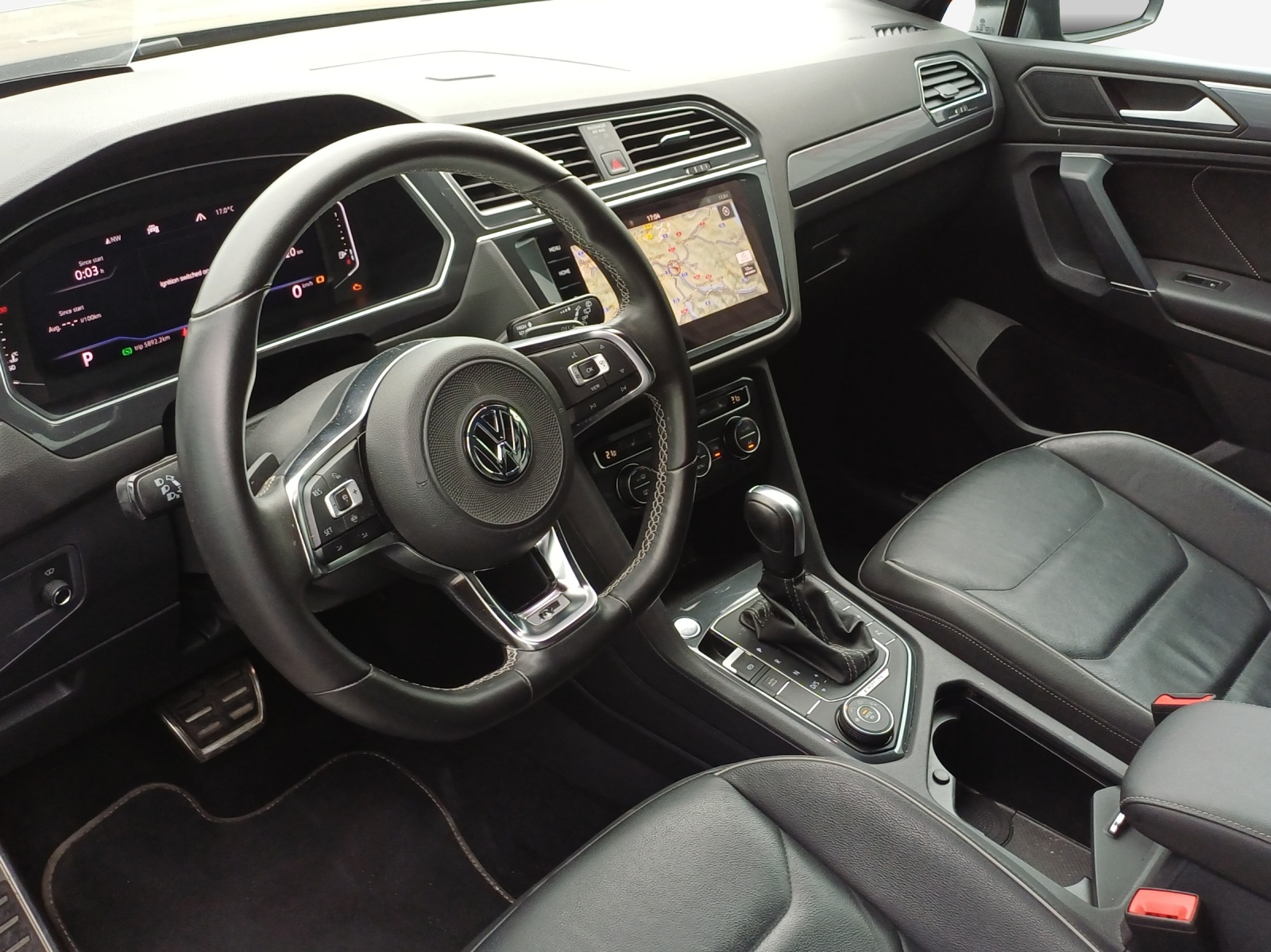 VW Tiguan Allspace 2.0TSI Highline 4Motion DSG-image-13