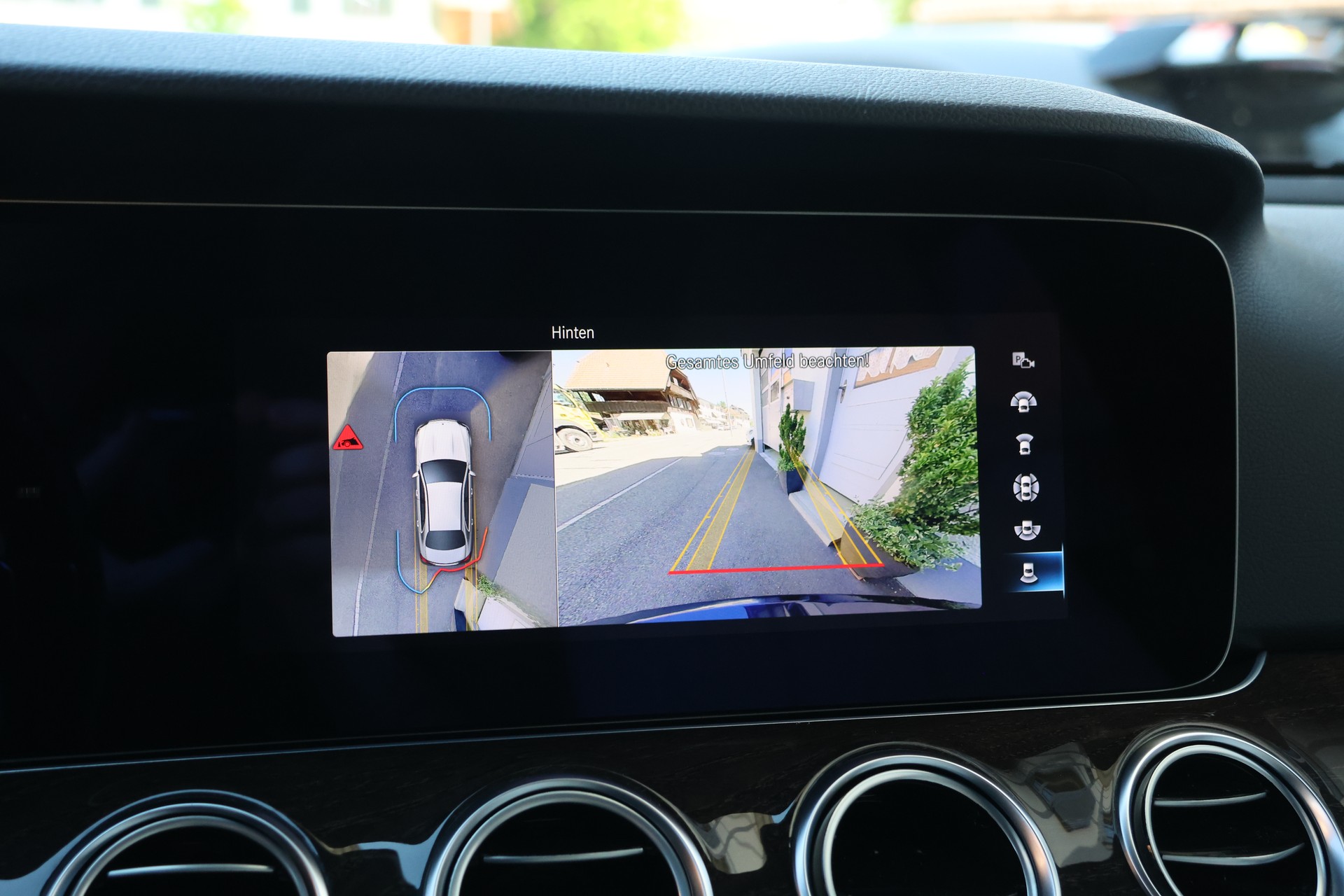 MERCEDES-BENZ E 220 d 4Matic Swiss Star 9G-Tronic (CH)-image-20