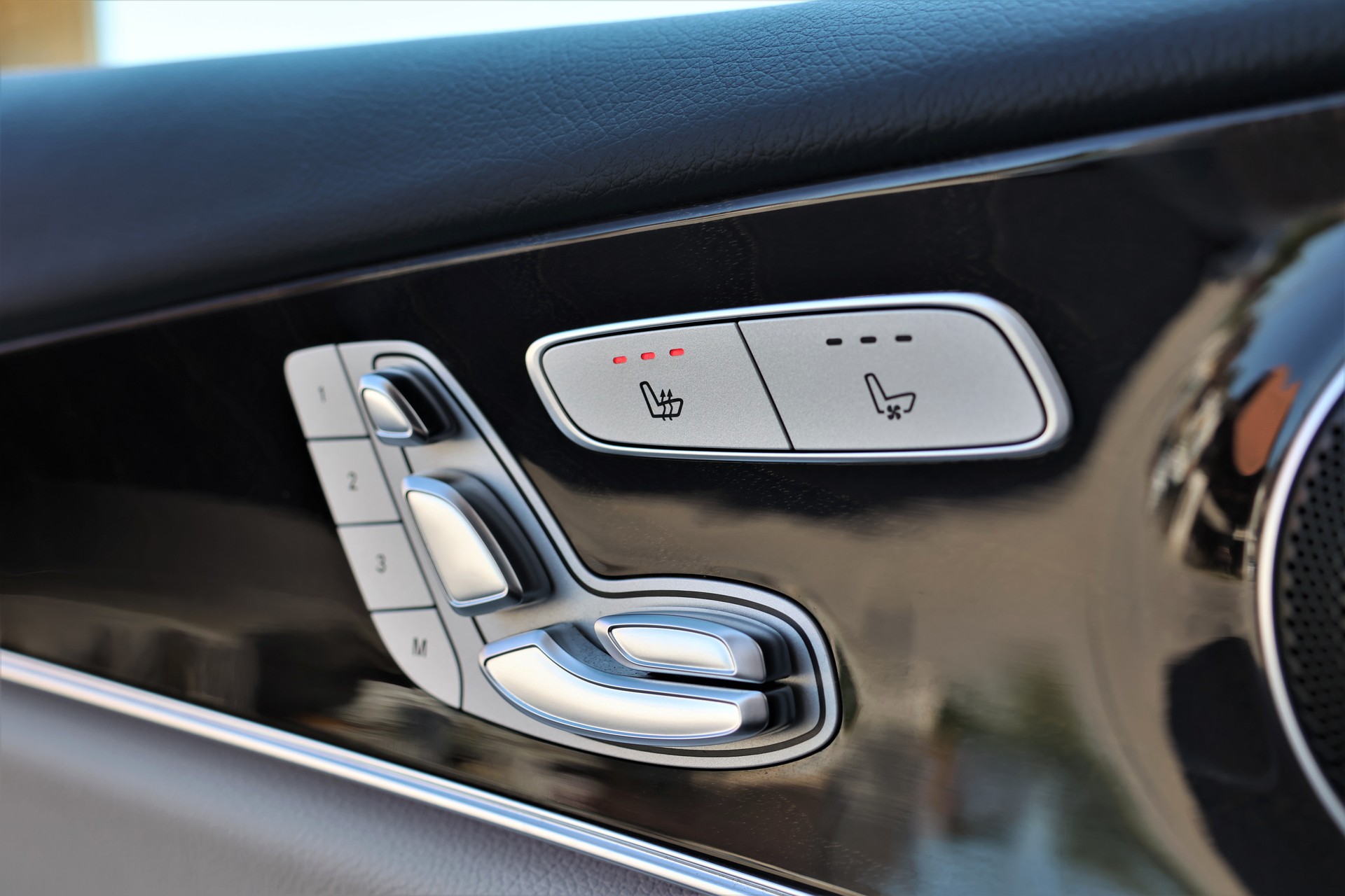 MERCEDES-BENZ E 220 d 4Matic Swiss Star 9G-Tronic (CH)-image-11