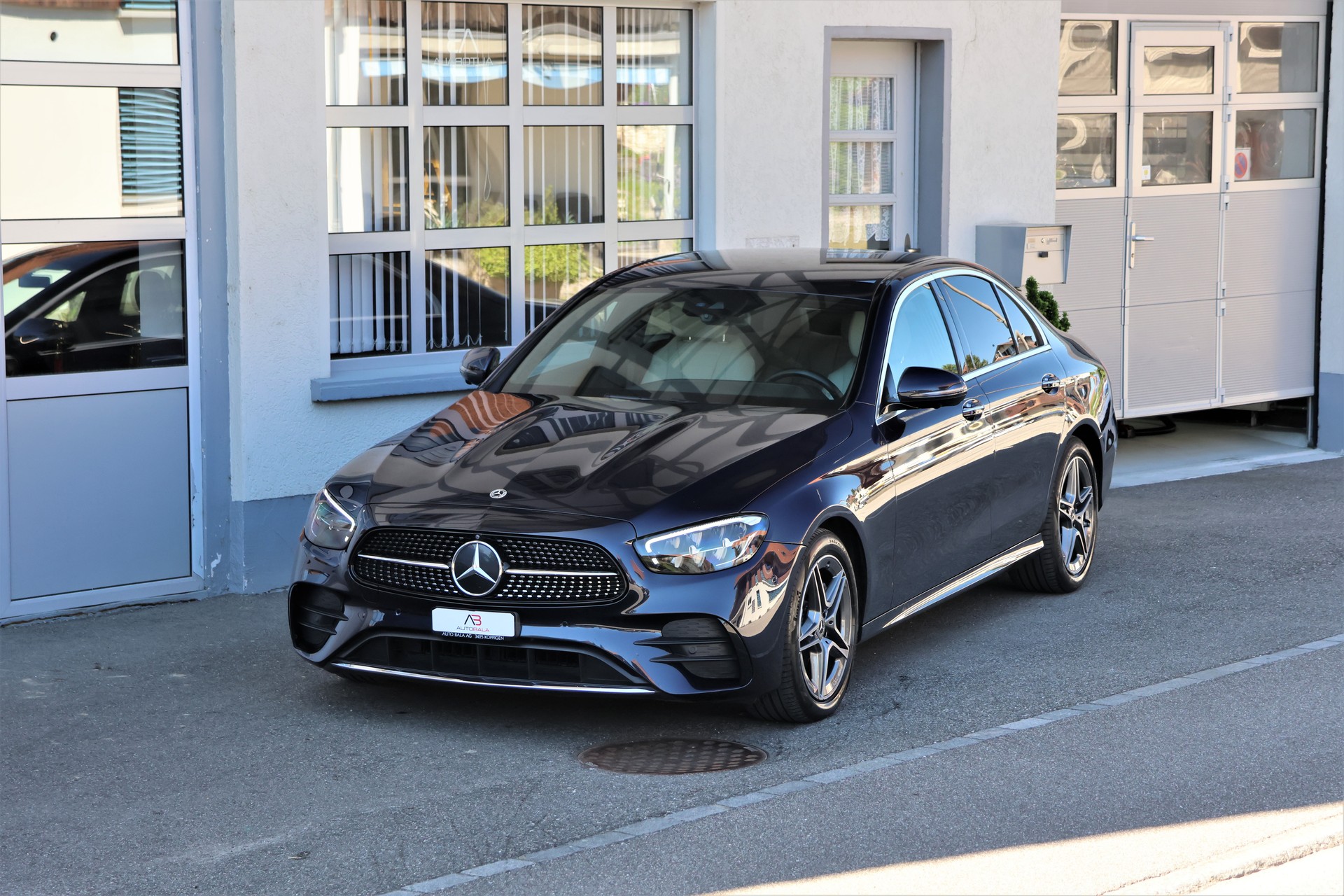 MERCEDES-BENZ E 220 d 4Matic Swiss Star 9G-Tronic (CH)-image-0