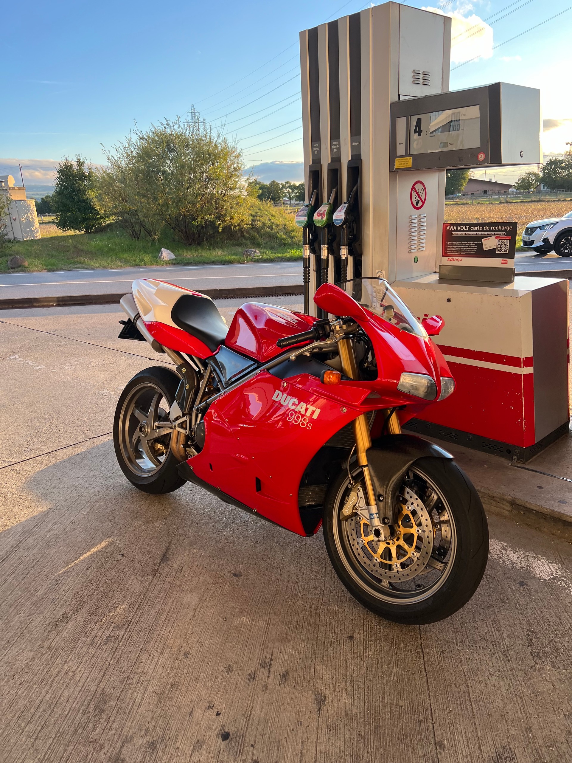 DUCATI 998 S