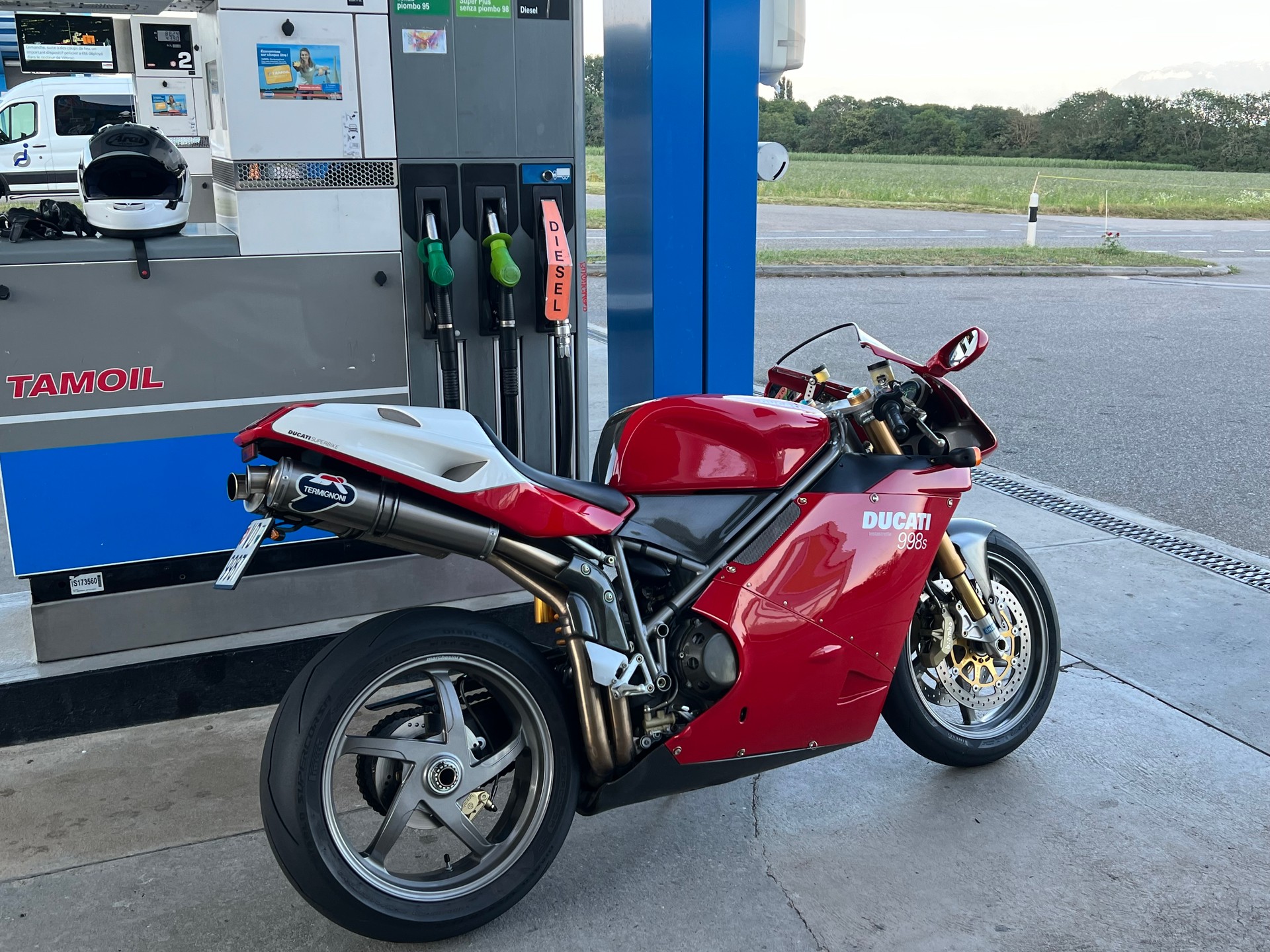 DUCATI 998 S-image-1