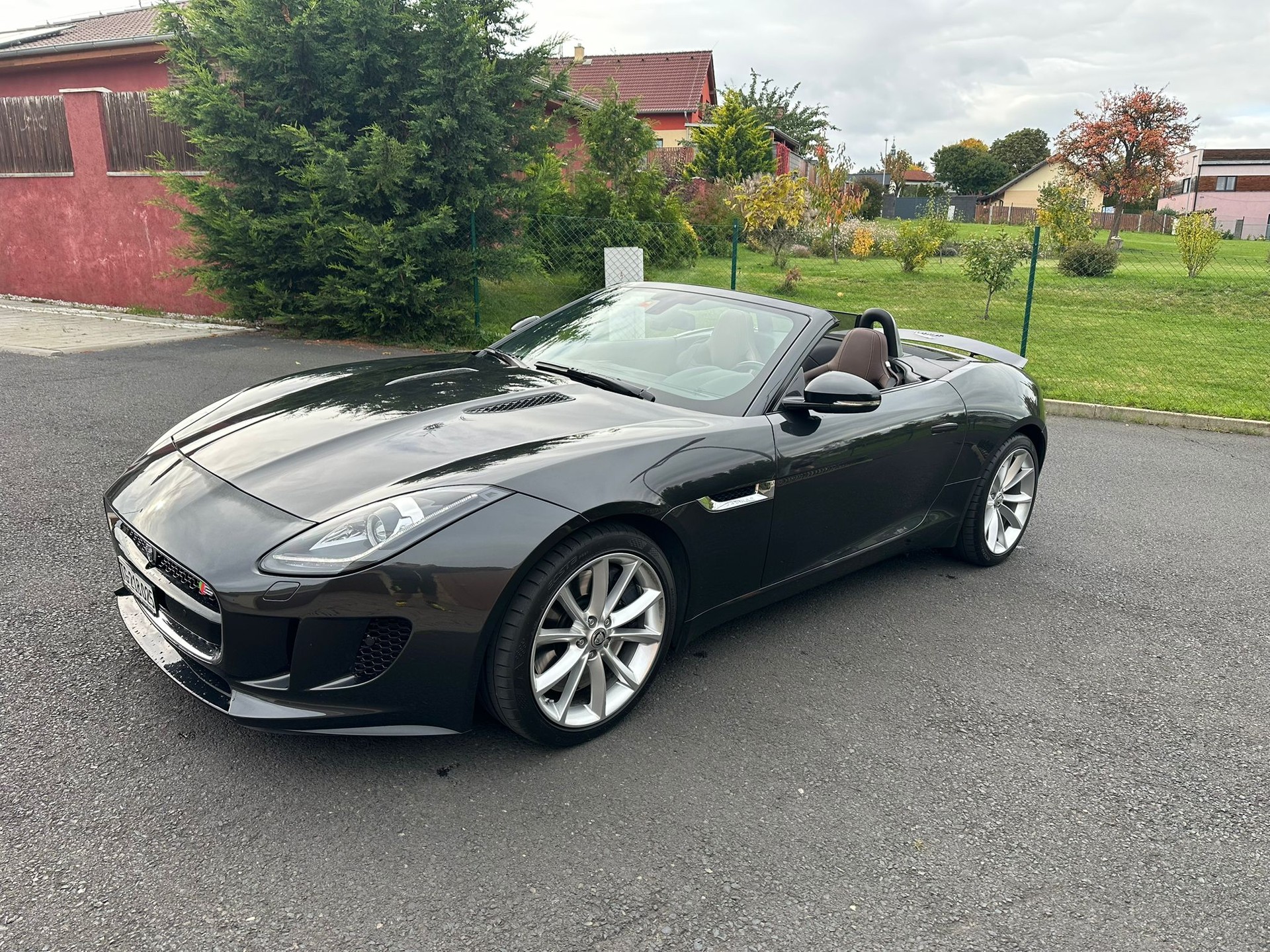 JAGUAR 3.0 V6 S-image-0