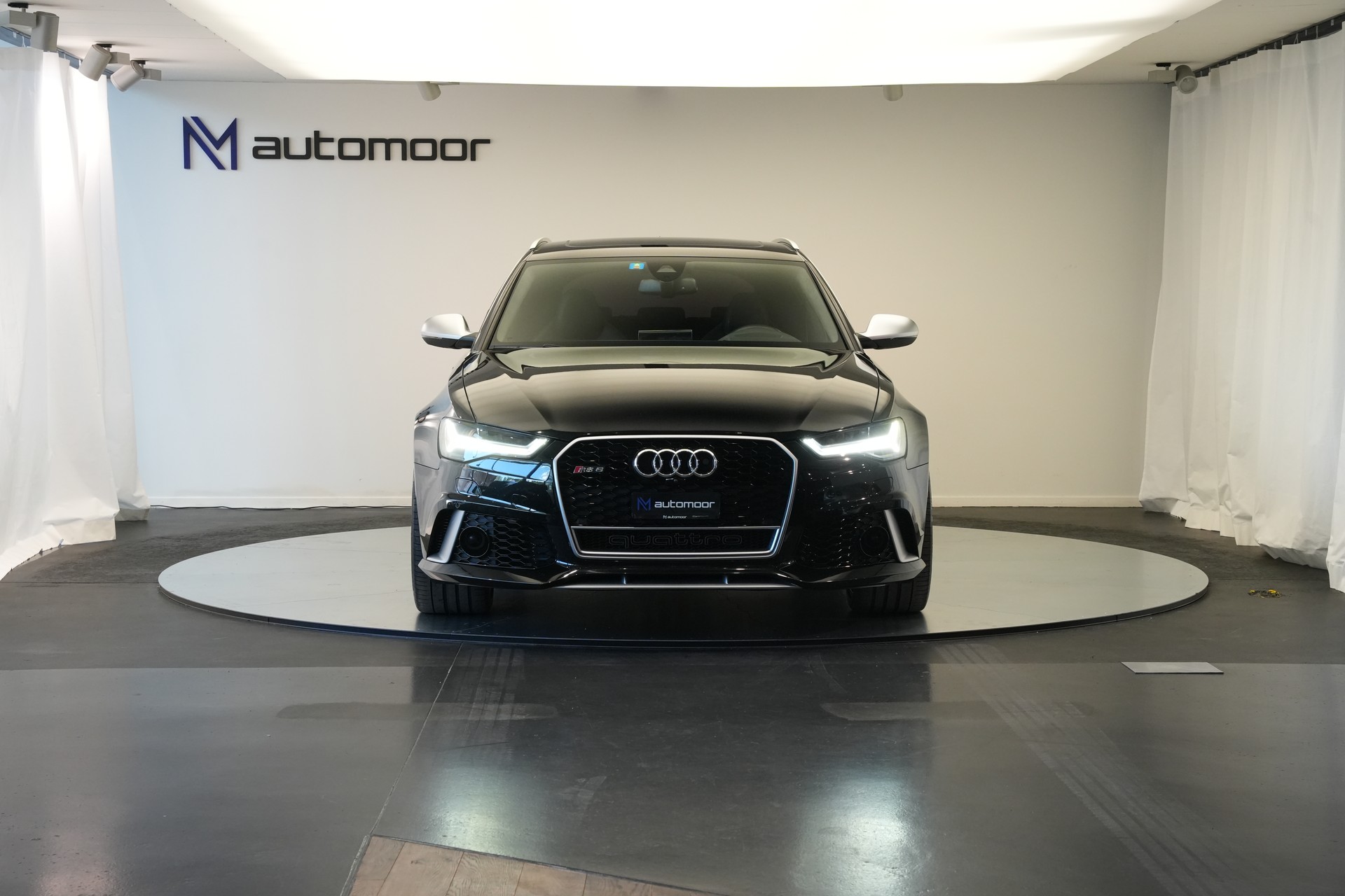 AUDI RS6 Avant 4.0 TFSI V8 performance quattro-image-1