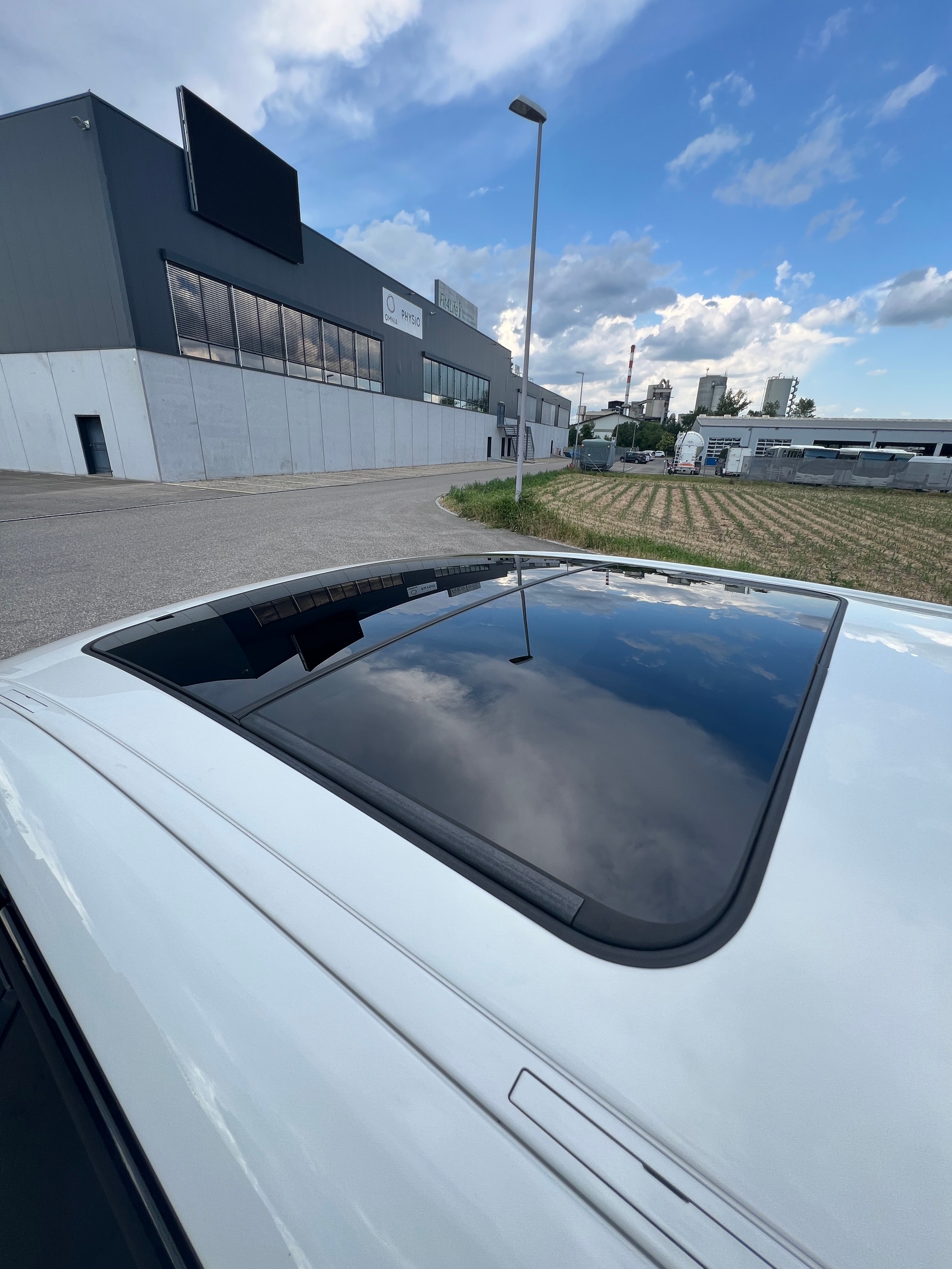 BMW M135i xDrive-image-5