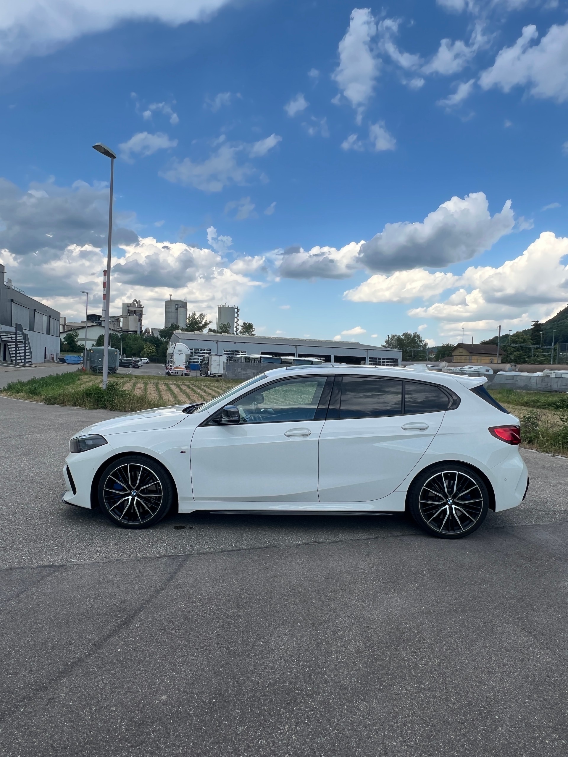 BMW M135i xDrive-image-2