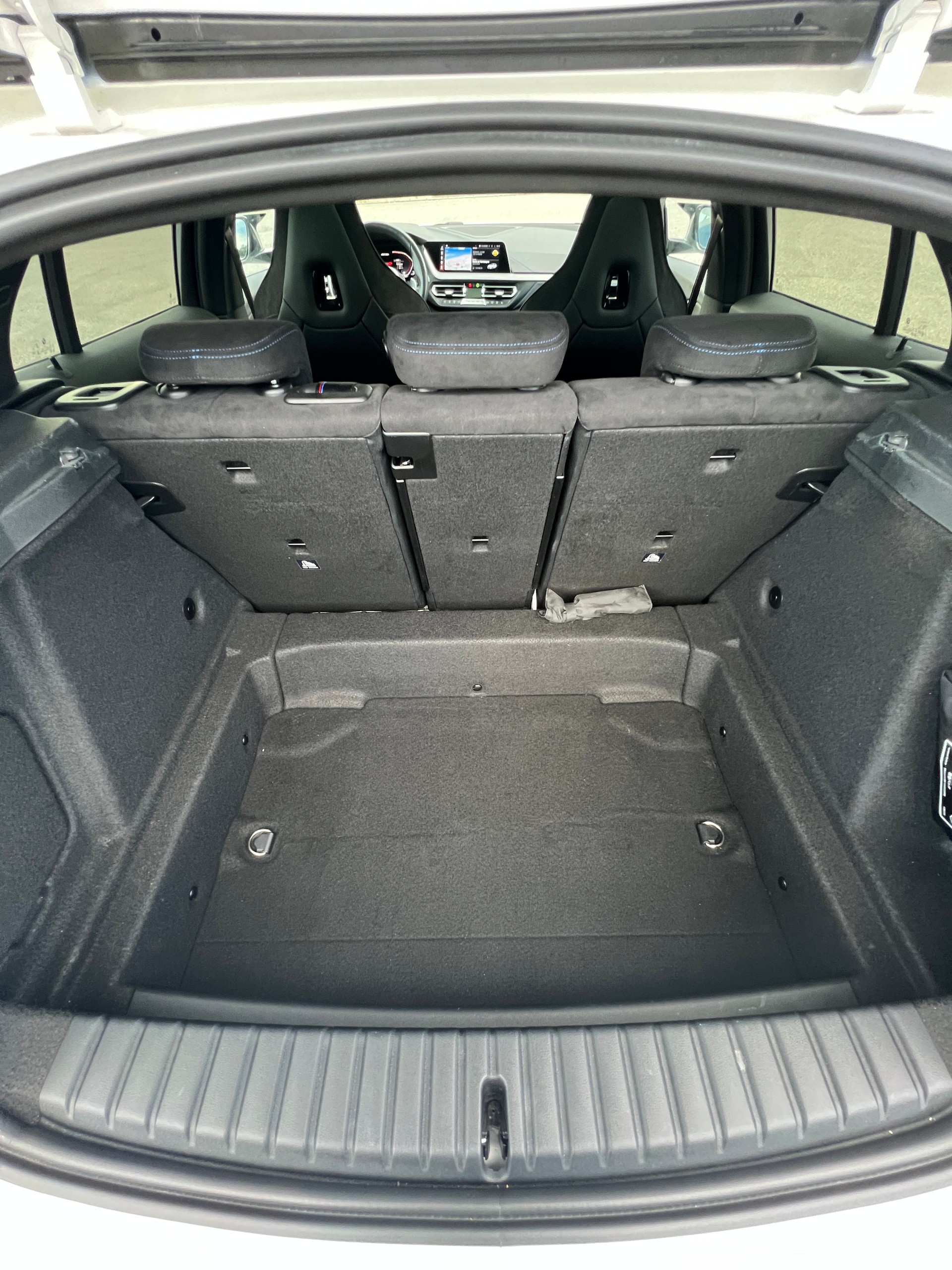BMW M135i xDrive-image-8