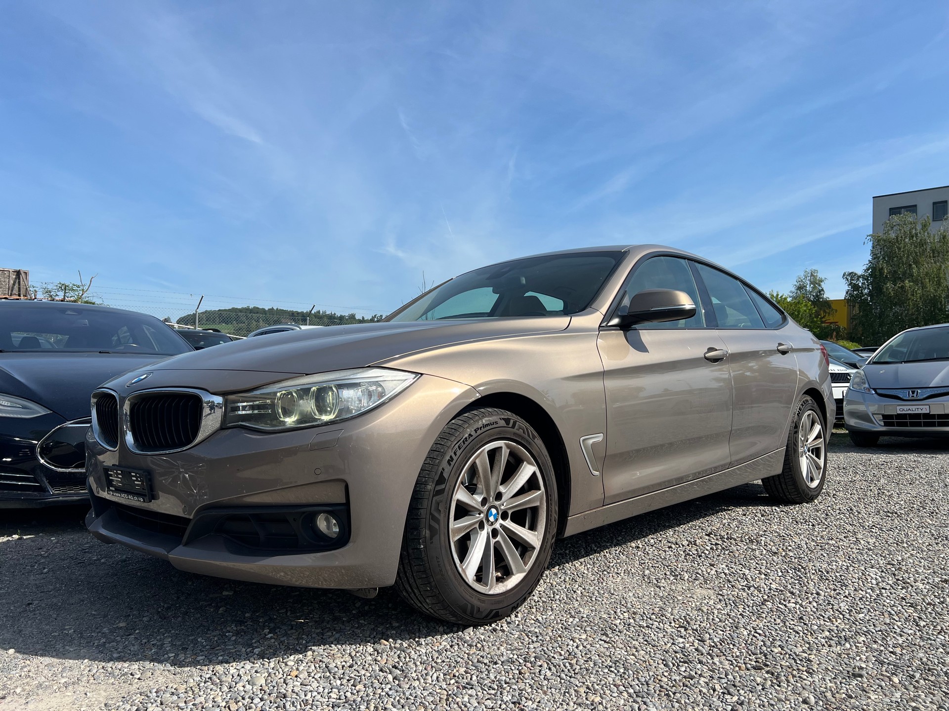 BMW 320d GT xDrive Luxury Line Steptronic-image-1