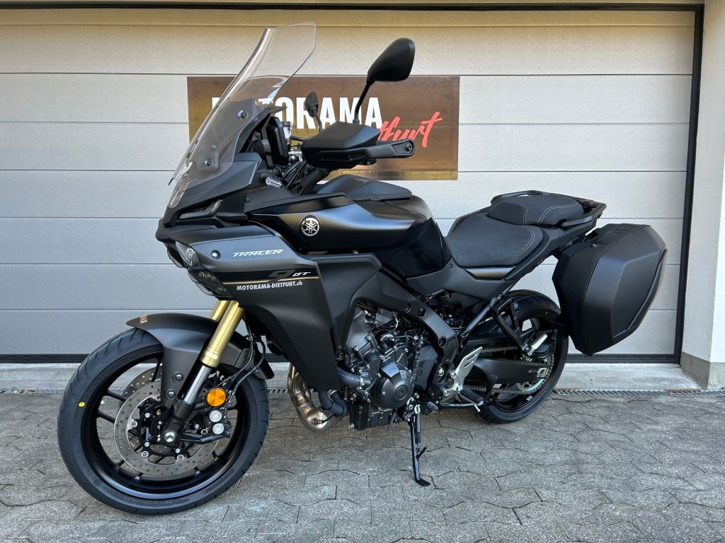 YAMAHA Tracer 9 GT-showroom-element-3