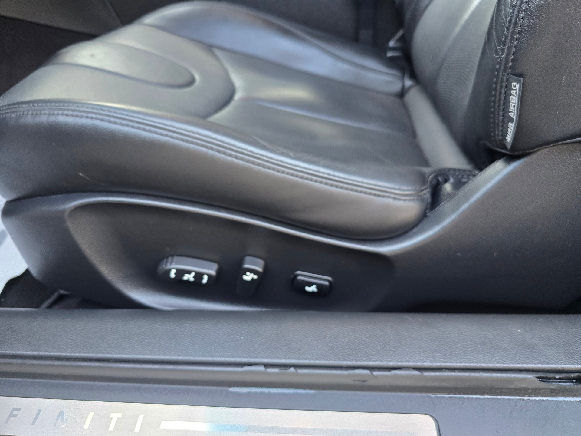 INFINITI G37 Cabrio GT Premium Automatic-image-22