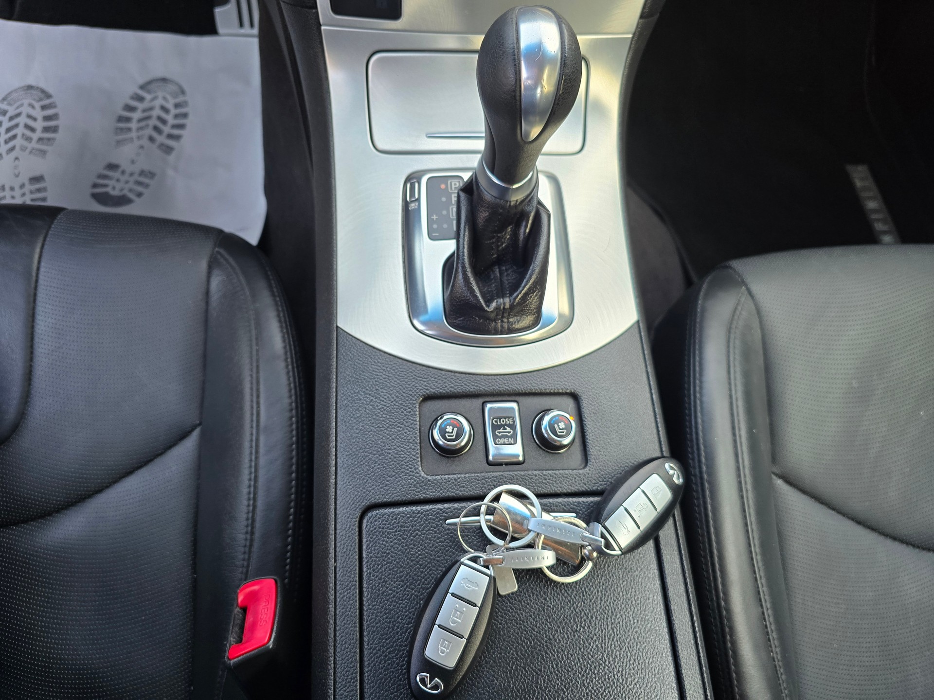 INFINITI G37 Cabrio GT Premium Automatic-image-26