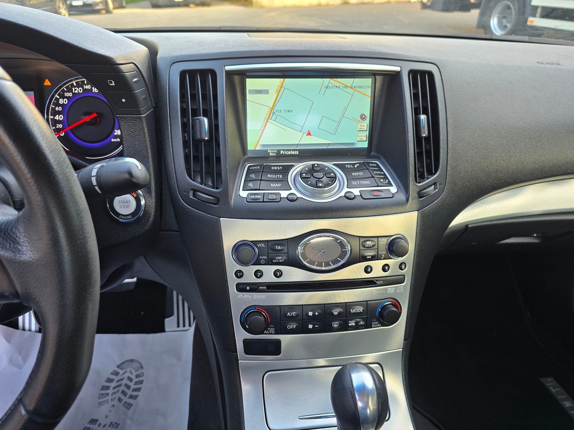 INFINITI G37 Cabrio GT Premium Automatic-image-28